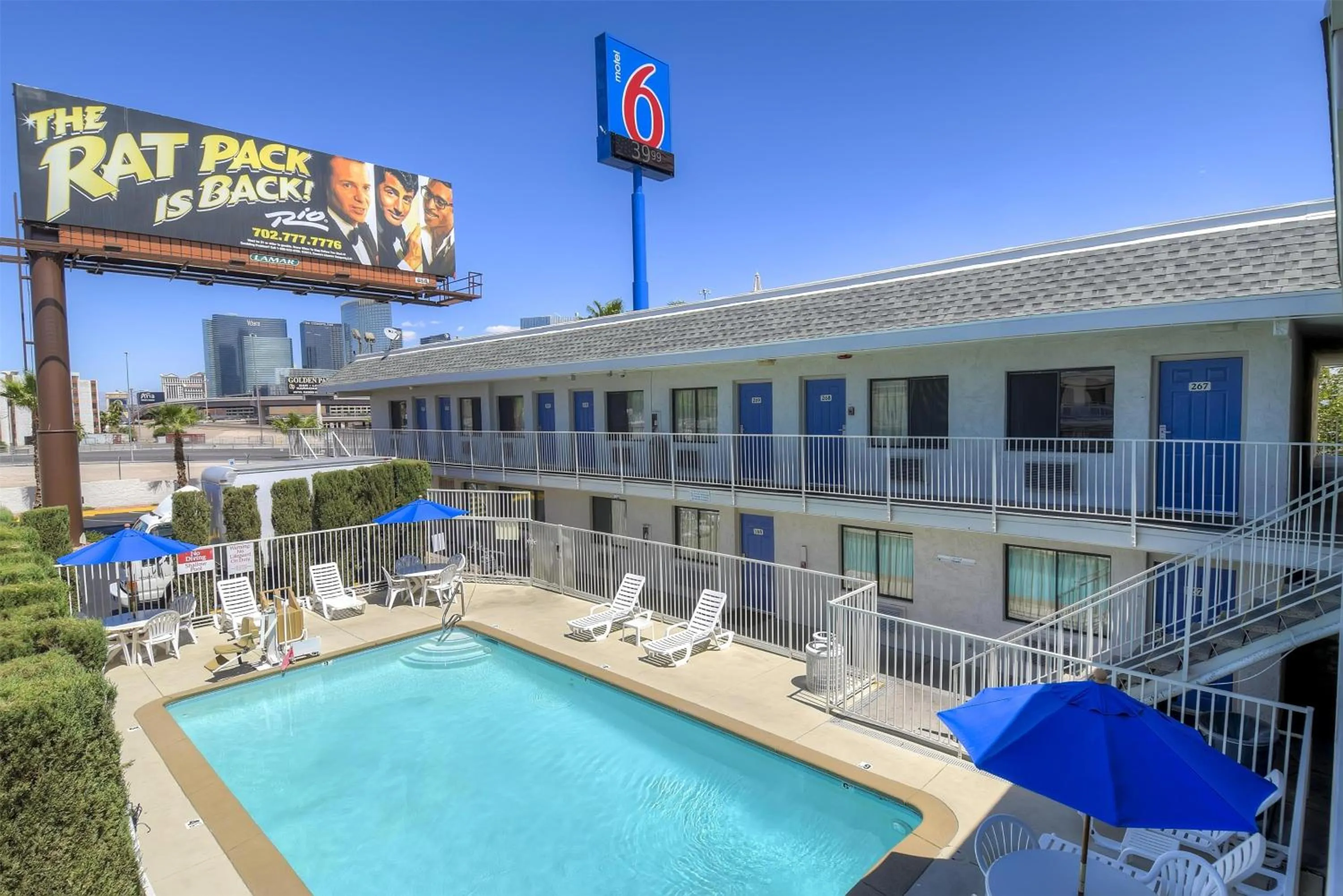 Pool view in Motel 6 Las Vegas, NV – I-15 Stadium