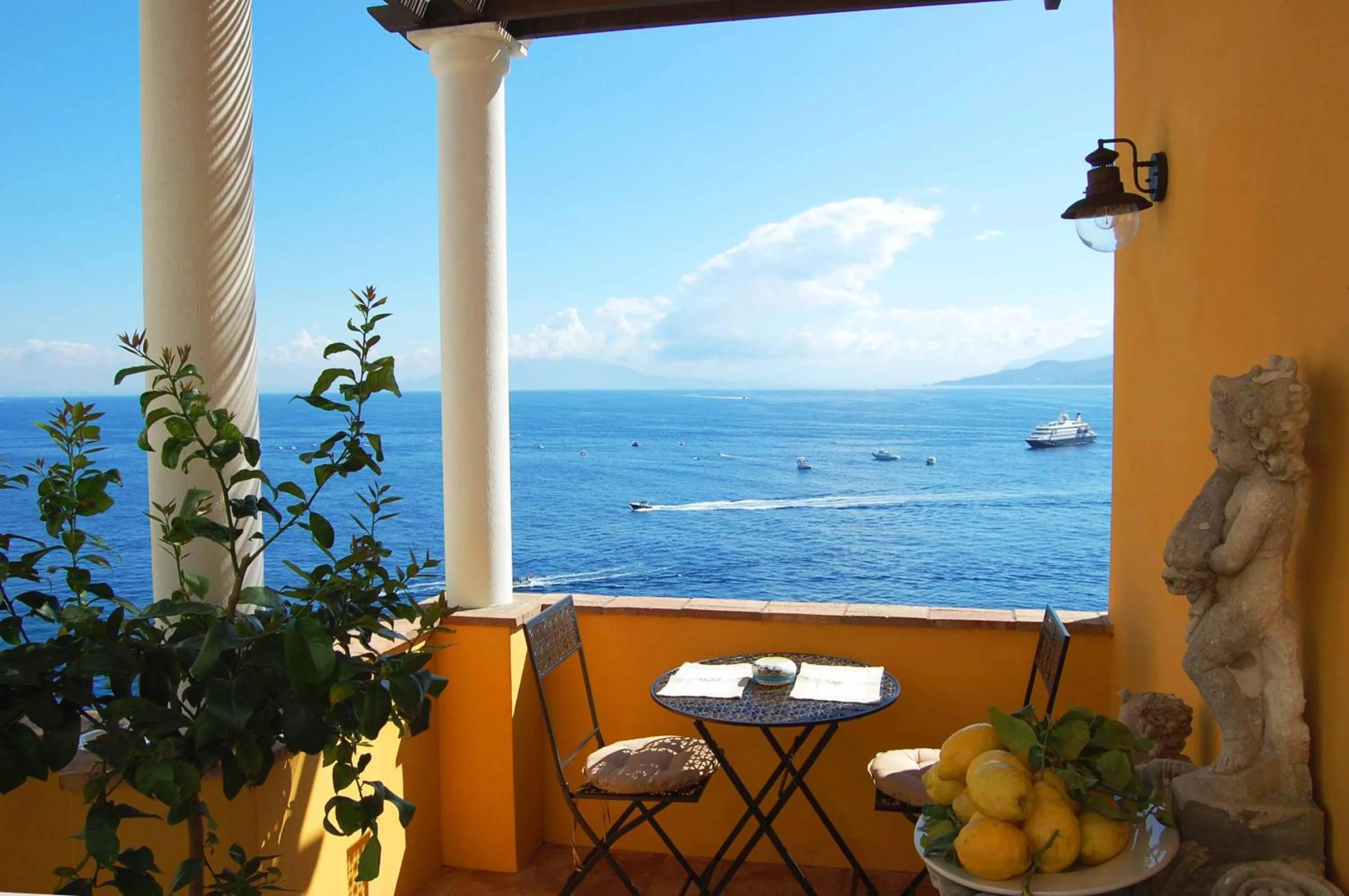 Property building in La Terrazza sul Mare