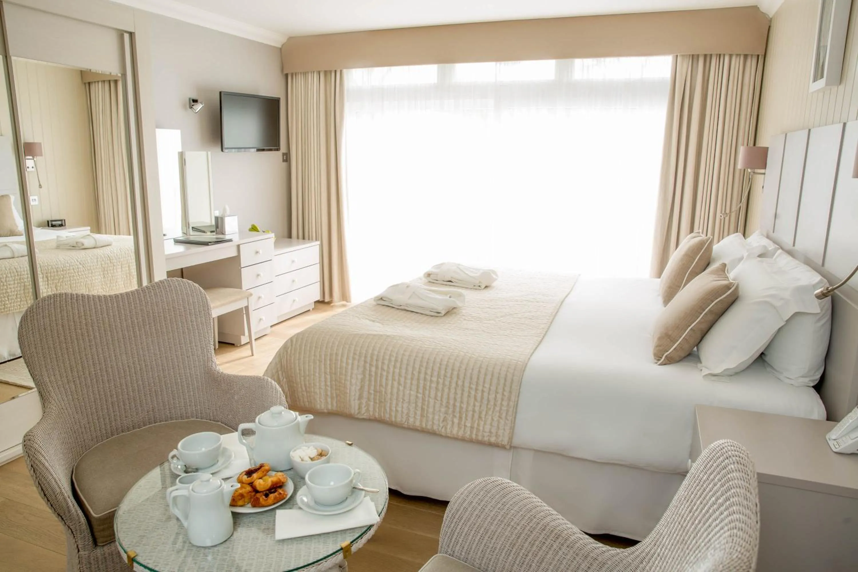 Bedroom, Bed in Hotel La Place