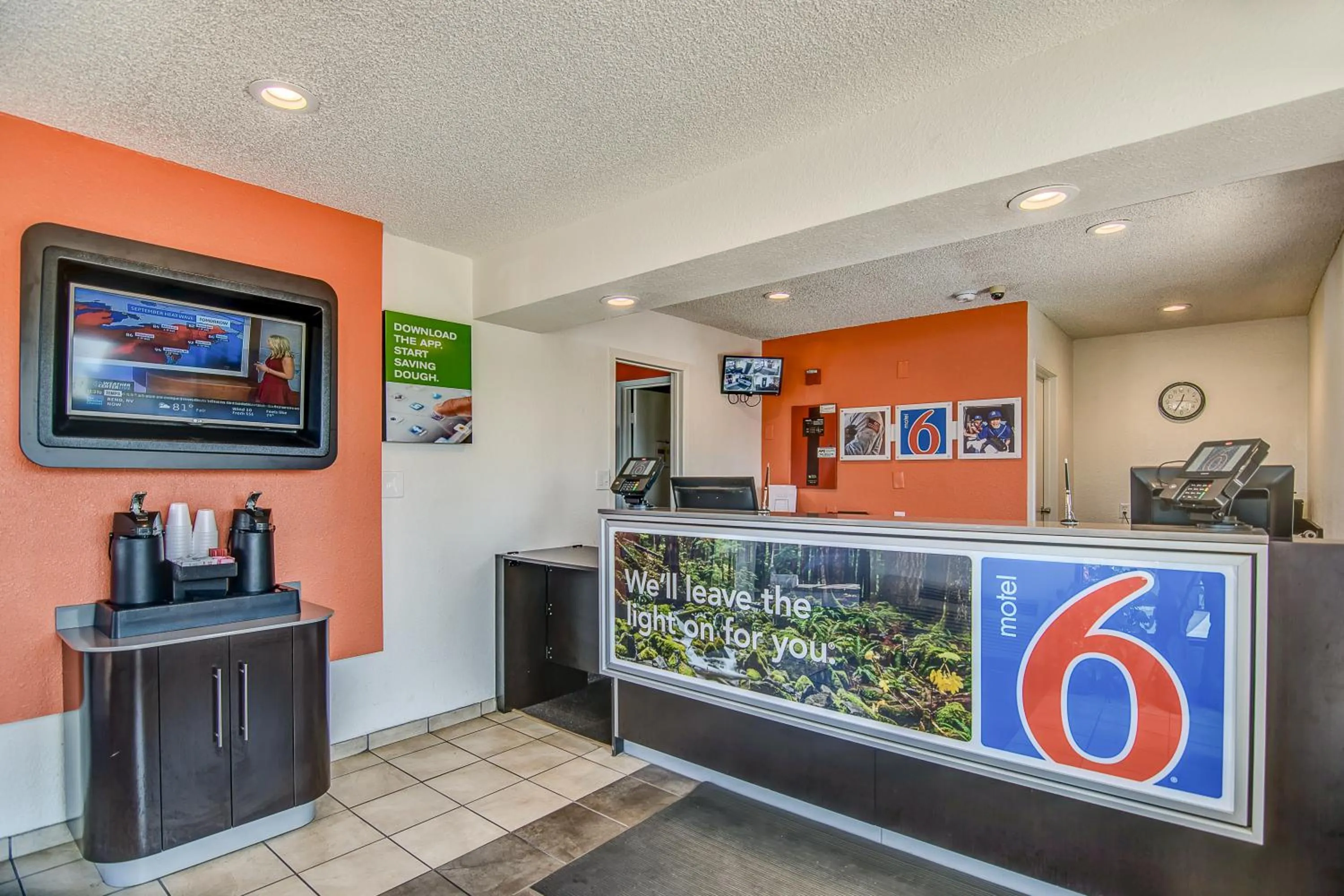 Lobby or reception in Motel 6-Stockton, CA - Charter Way West