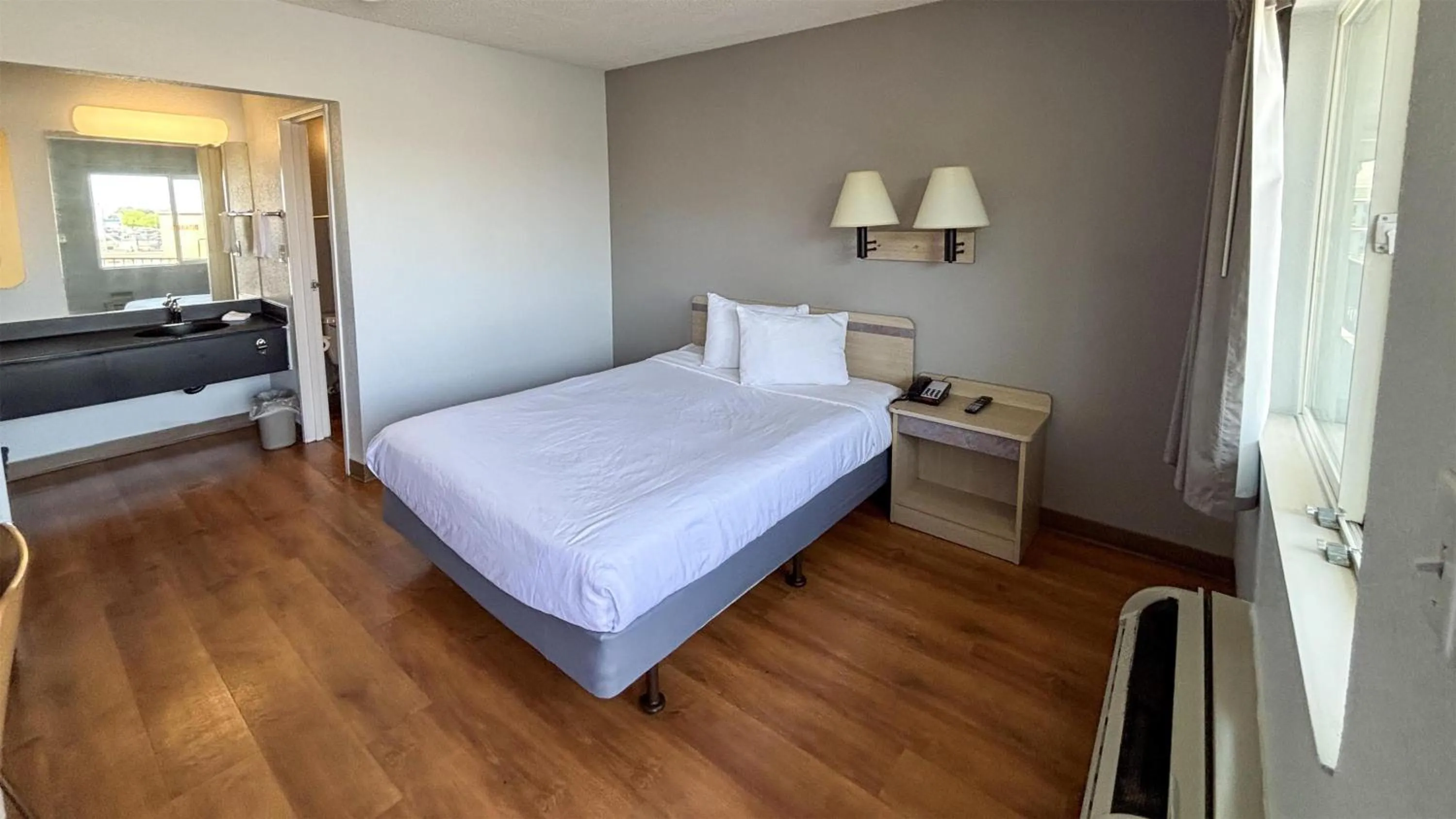 Bedroom, Bed in Las Vegas, NV - Boulder Highway