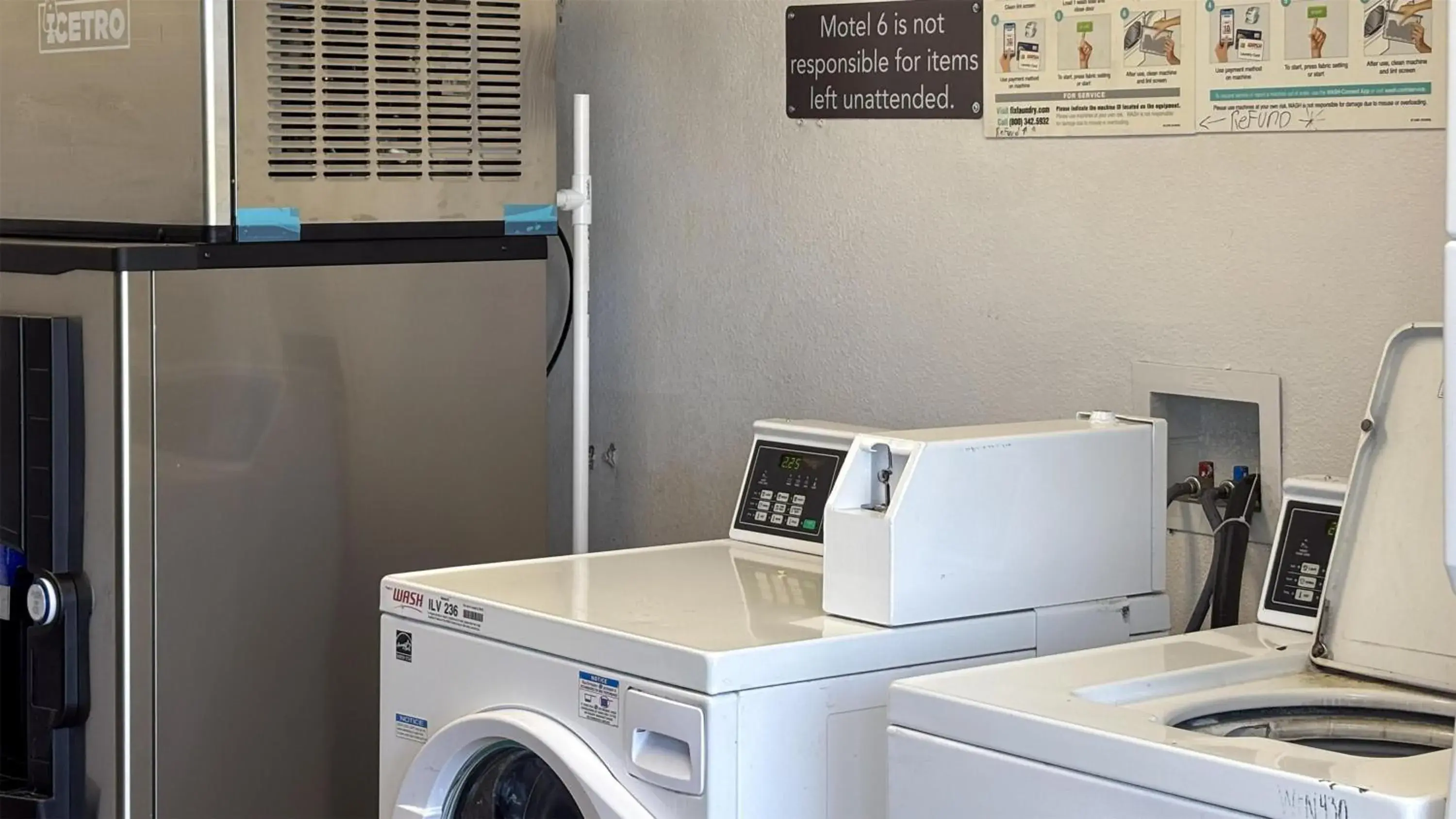 Property building in Park Inn by Radisson, Las Vegas Boulder Hwy Property building in Park Inn by Radisson, Las Vegas Boulder Hwy