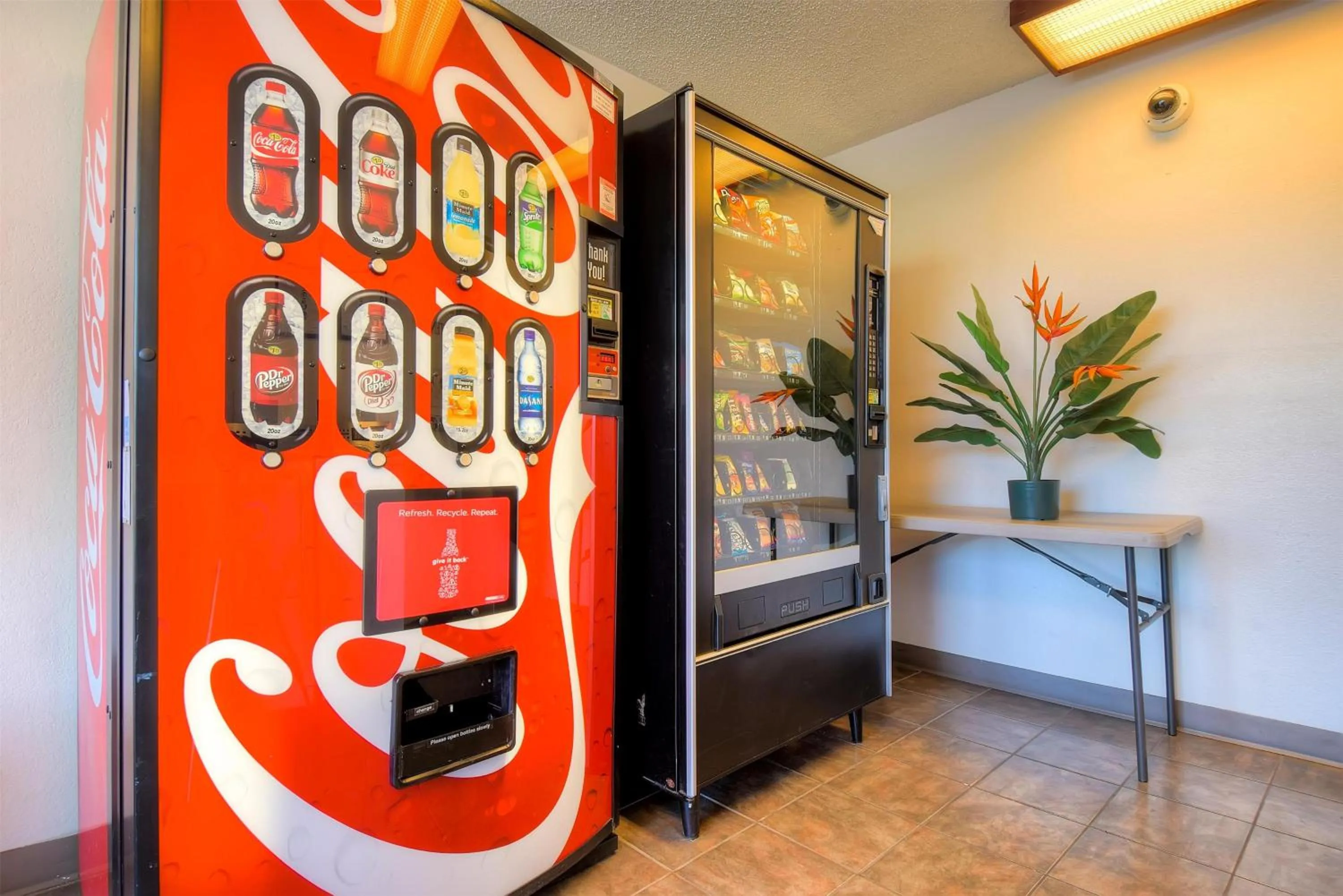 Property building in Las Vegas, NV - Boulder Highway