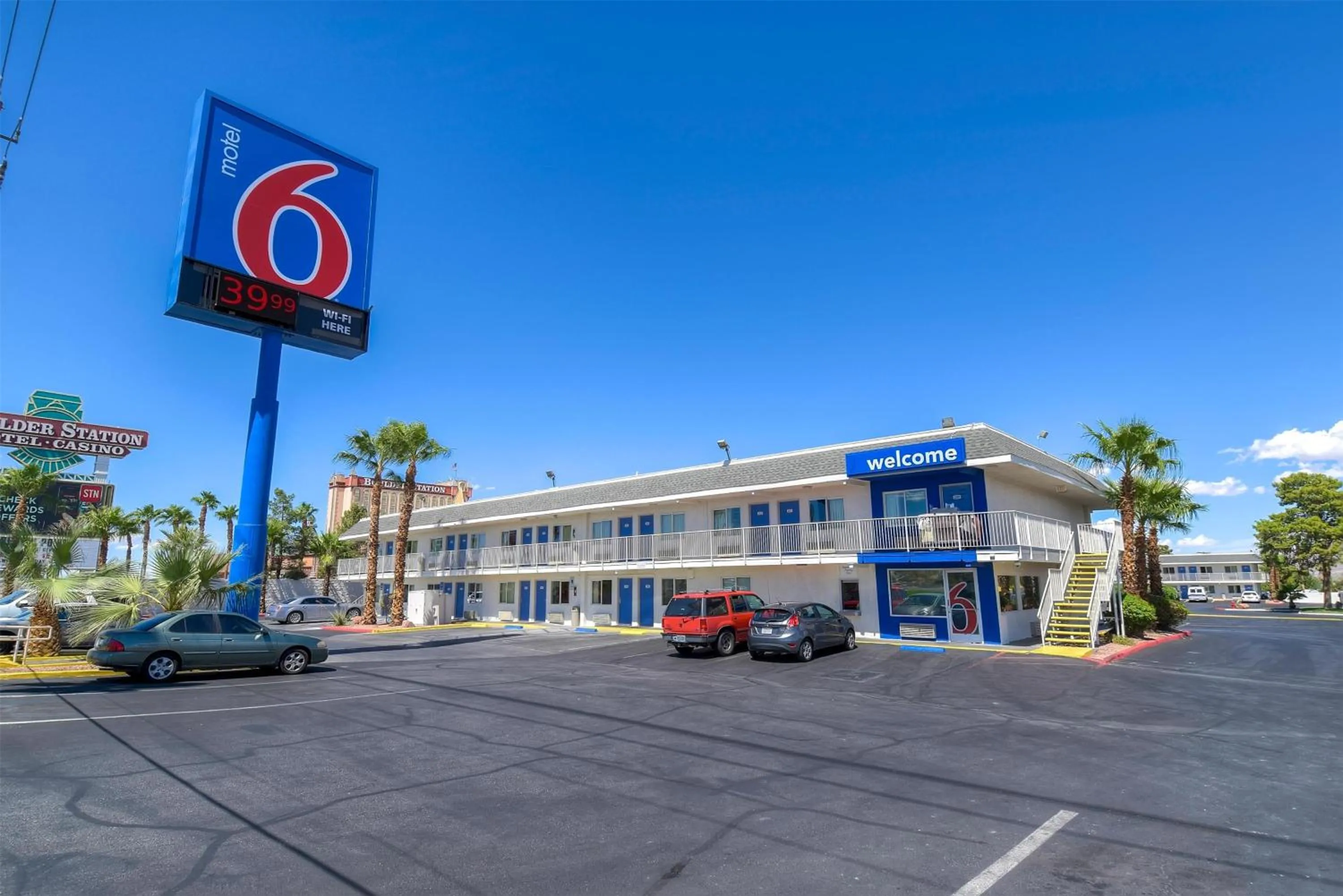 Property building in Las Vegas, NV - Boulder Highway