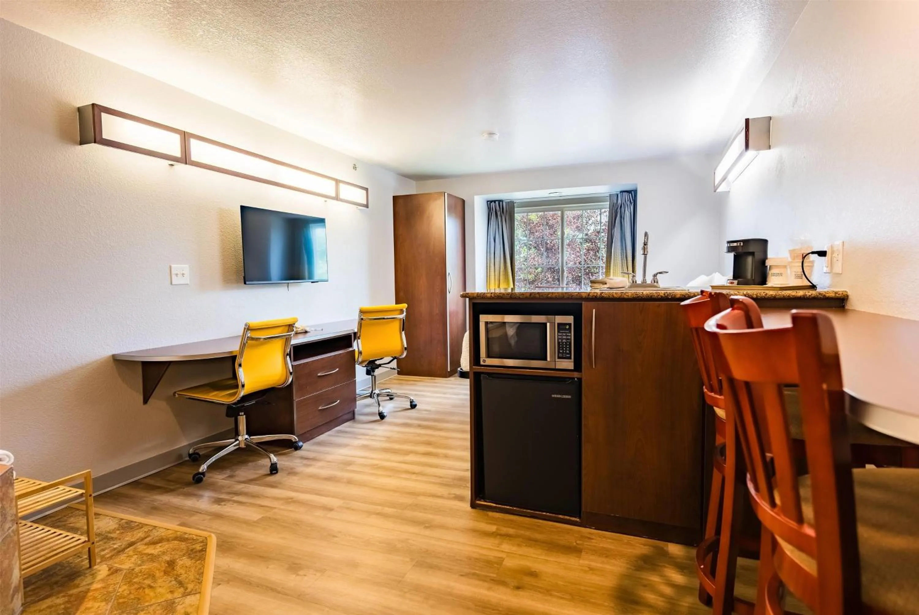 Photo of the whole room in Microtel Inn & Suites Cheyenne