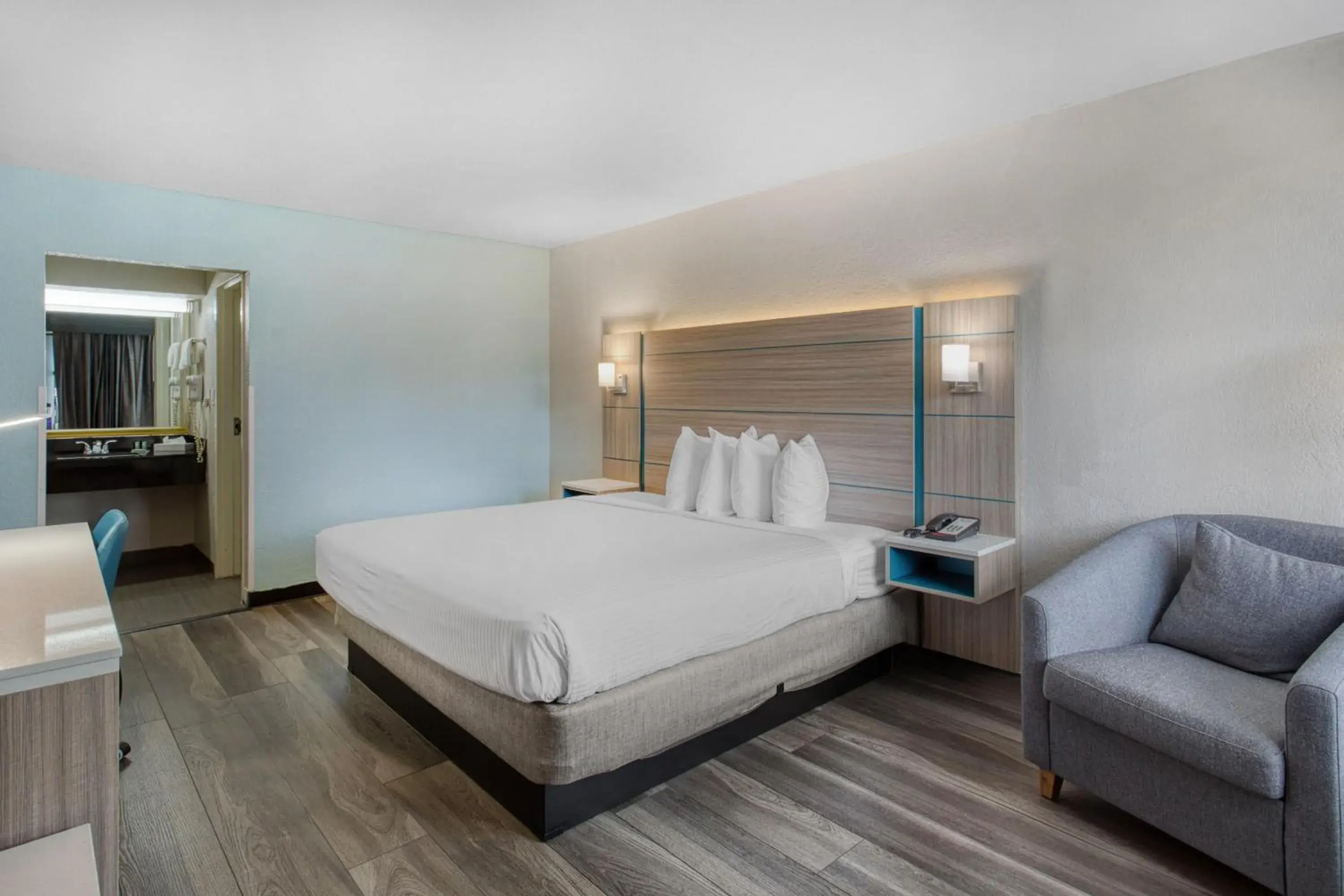 Bedroom, Bed in Best Western Executive Inn Bedroom, Bed in Best Western Executive Inn