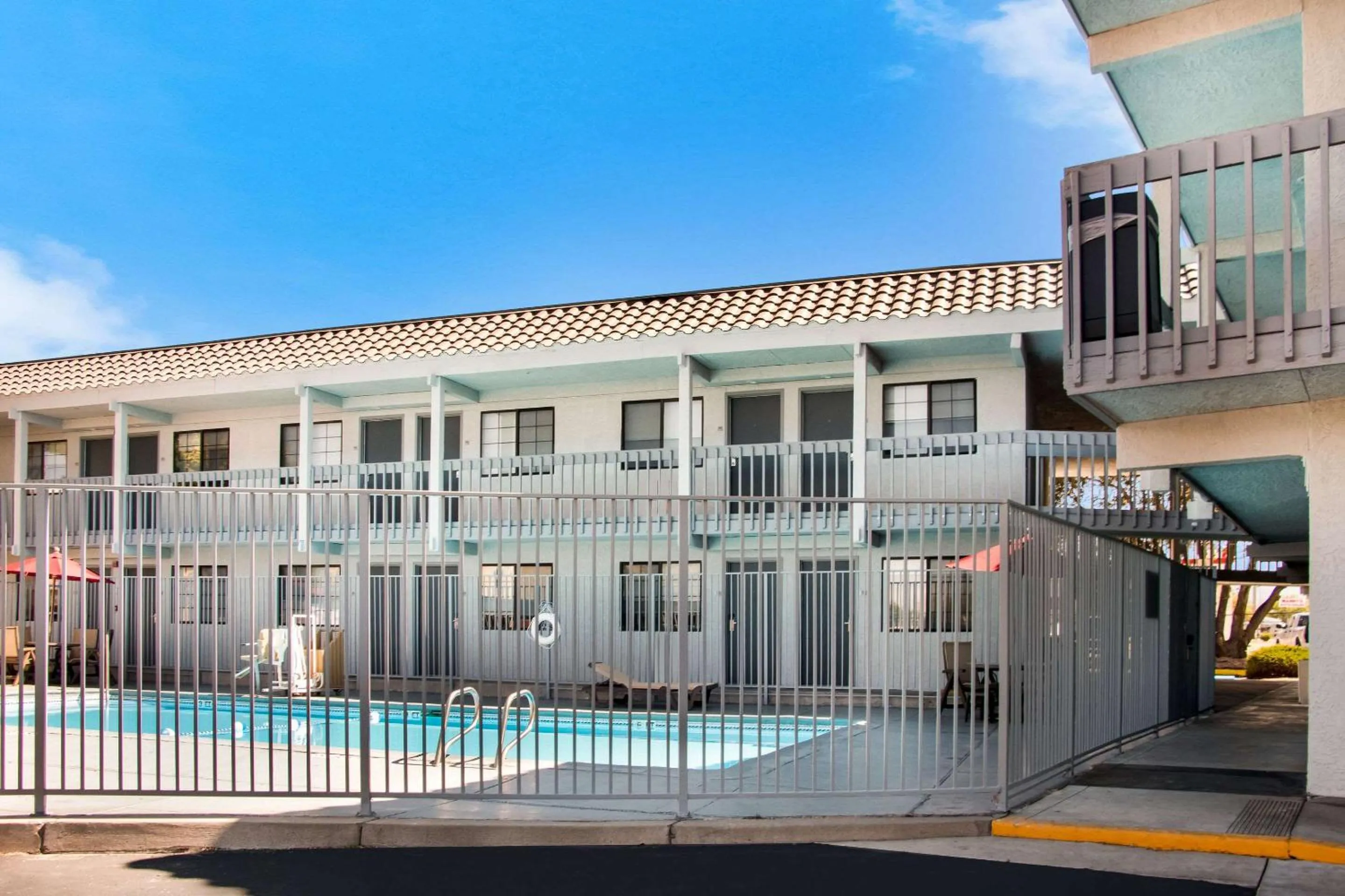 Swimming pool in Quality Inn Santa Fe New Mexico