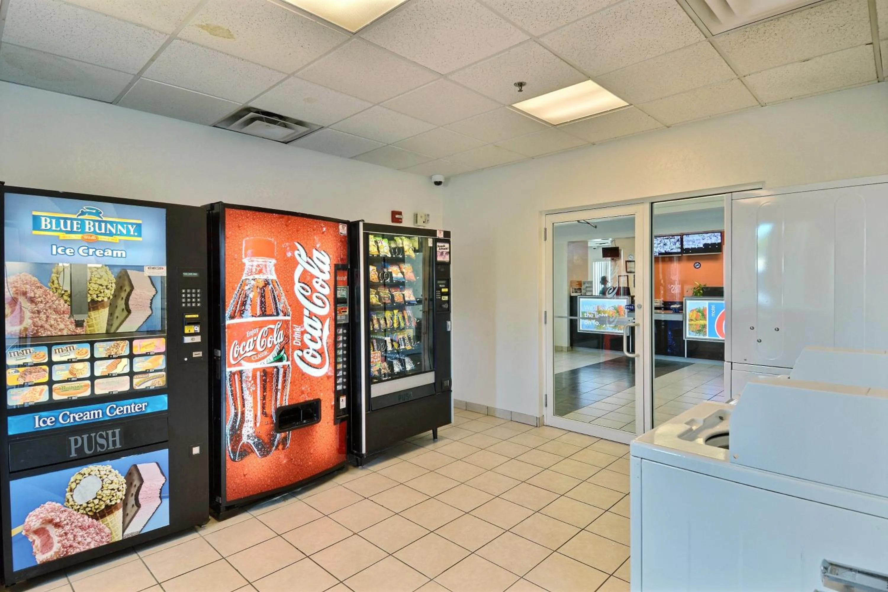 Other in Motel 6-Tewksbury, MA - Boston