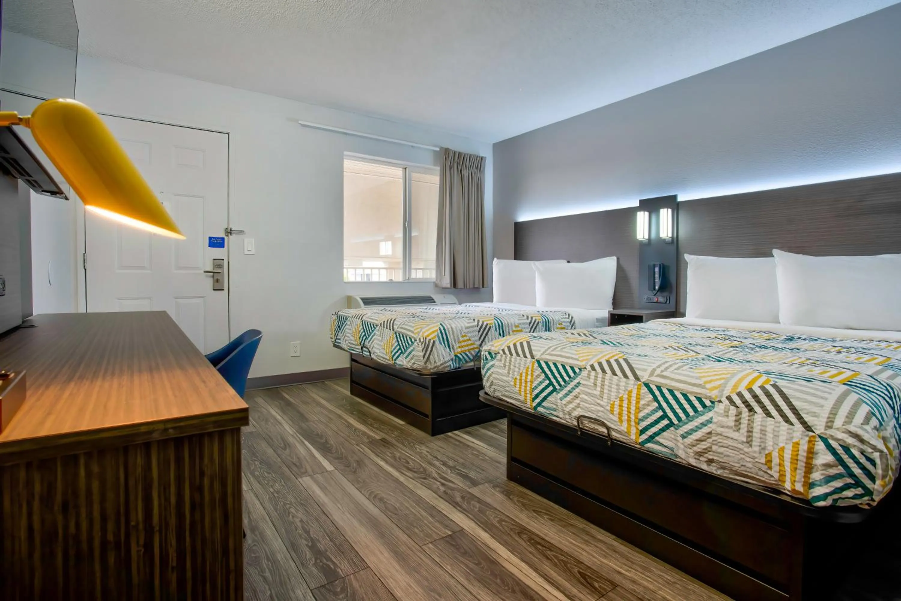 Bedroom, Bed in Motel 6-Richland, WA - Kennewick