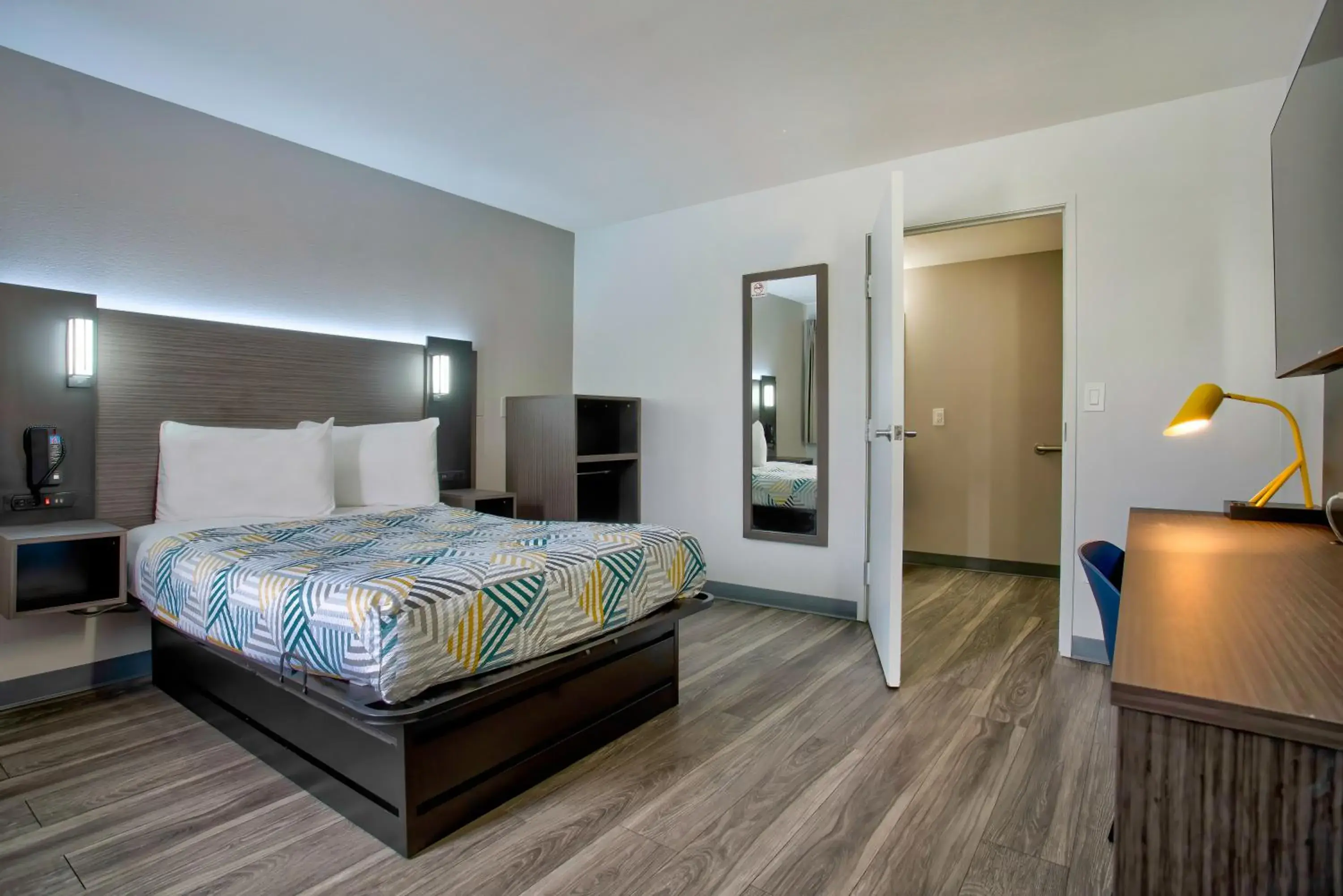 Double Room - Disability Access - Roll In Shower in Motel 6-Richland, WA Double Room - Disability Access - Roll In Shower in Motel 6-Richland, WA