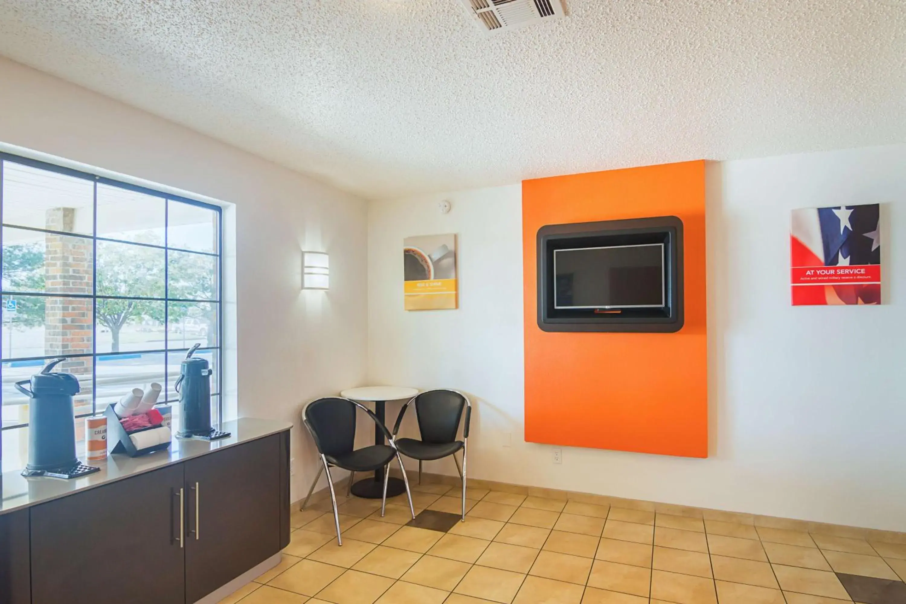 Lobby or reception in Motel 6-Lawton, OK Lobby or reception in Motel 6-Lawton, OK