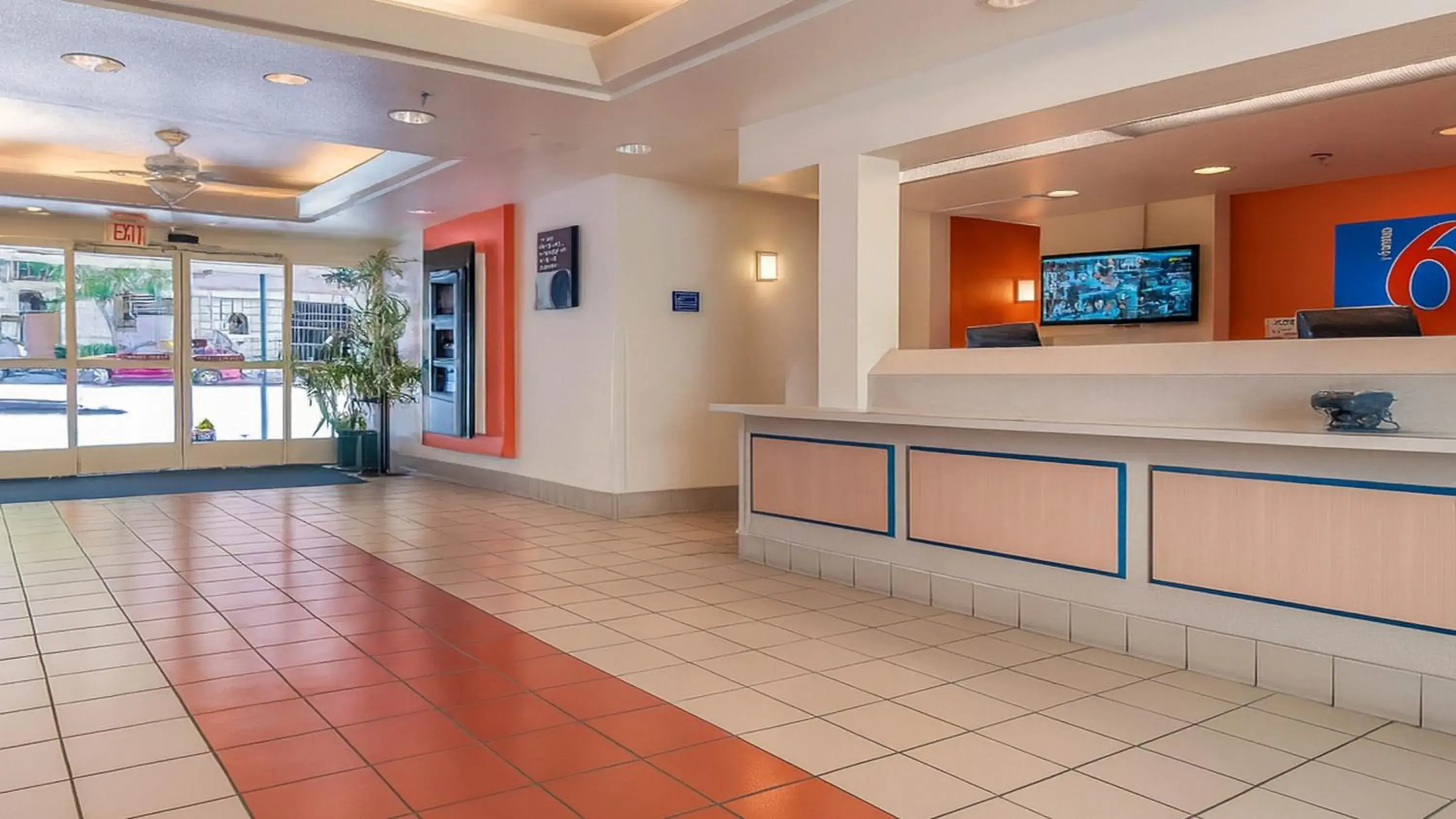 Lobby or reception in Motel 6-San Diego, CA - Downtown Lobby or reception in Motel 6-San Diego, CA - Downtown