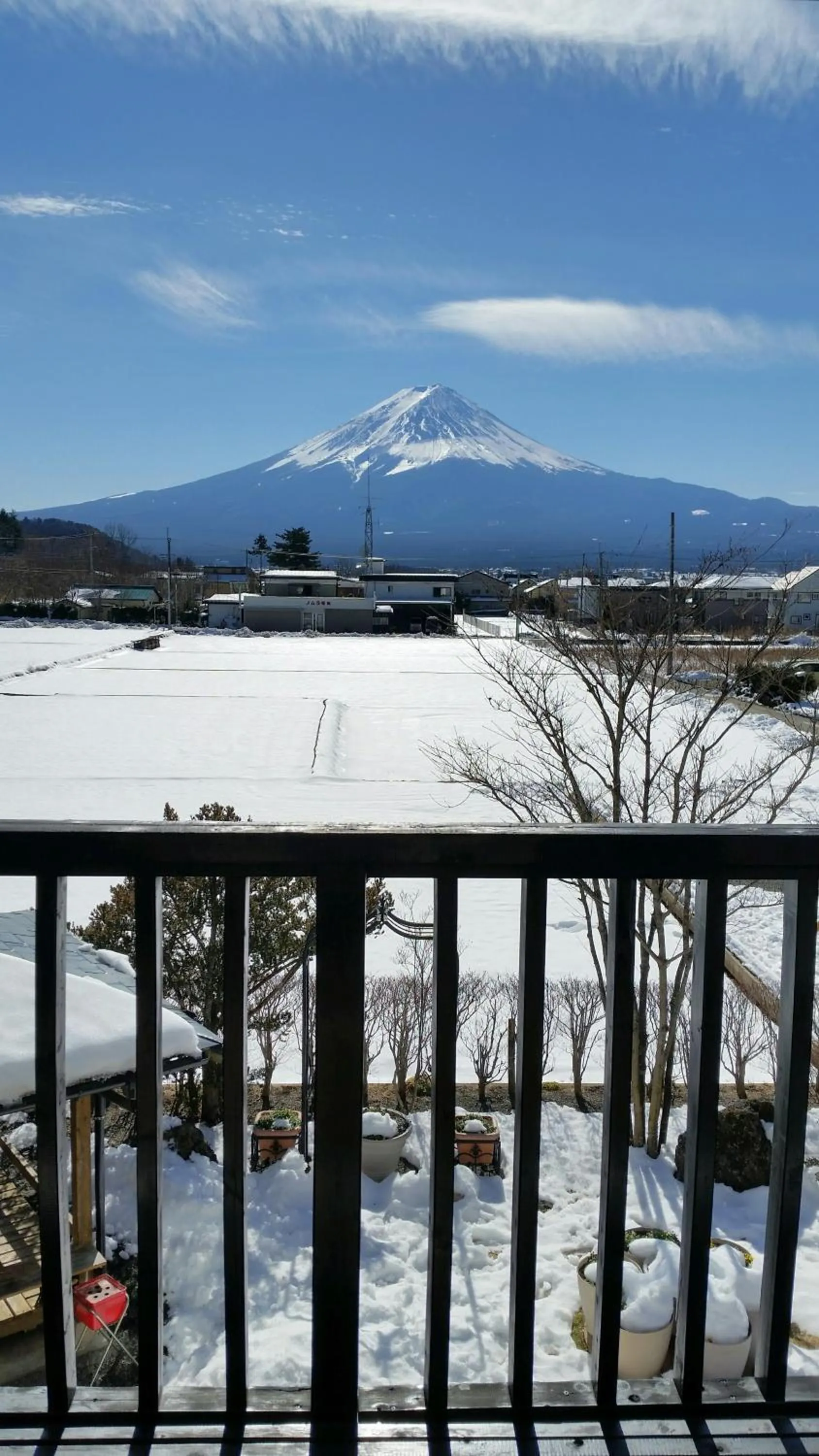 Mountain view in Ururun Kawaguchiko