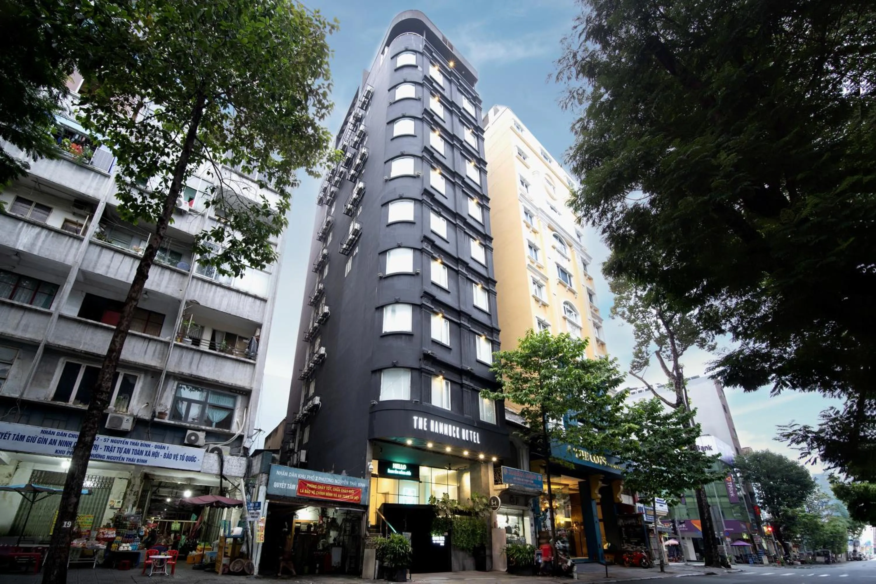 Property building in The Hammock Hotel Fine Arts Museum