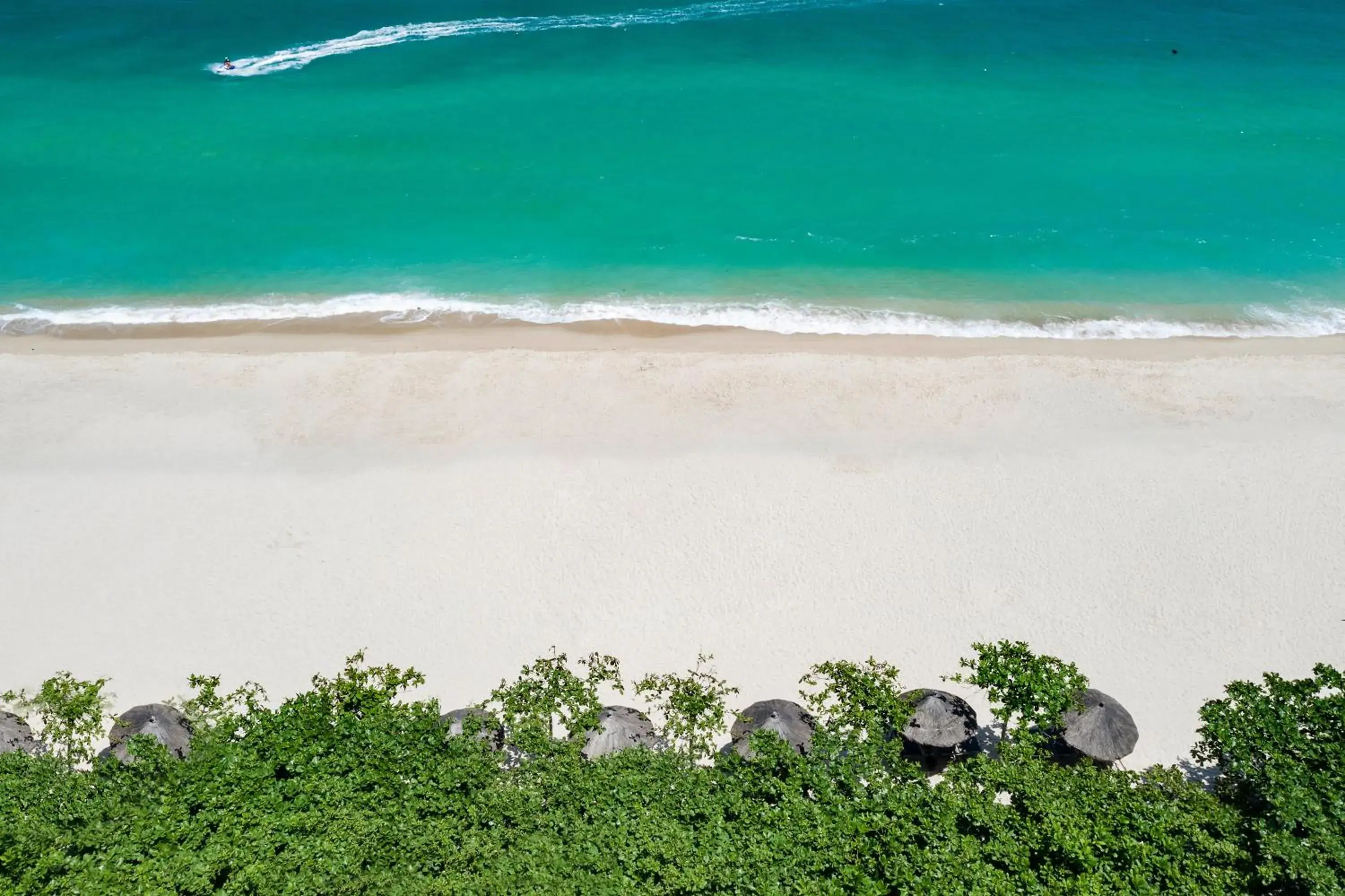 Property building in Yalong Bay Mangrove Tree Resort Property building in Yalong Bay Mangrove Tree Resort