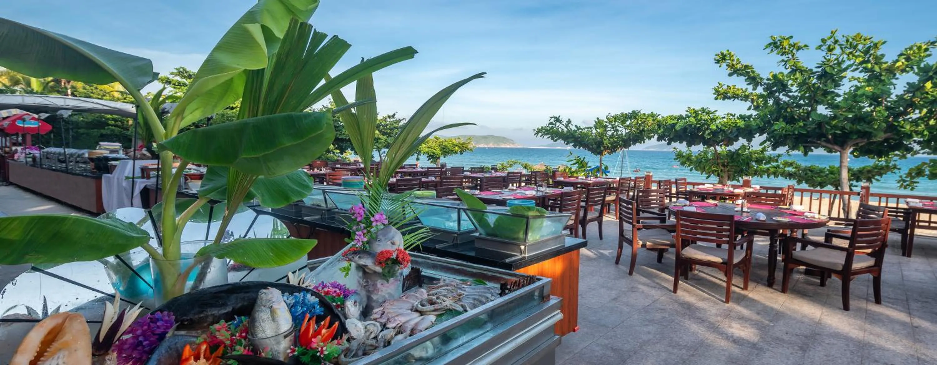Restaurant/places to eat in Yalong Bay Mangrove Tree Resort