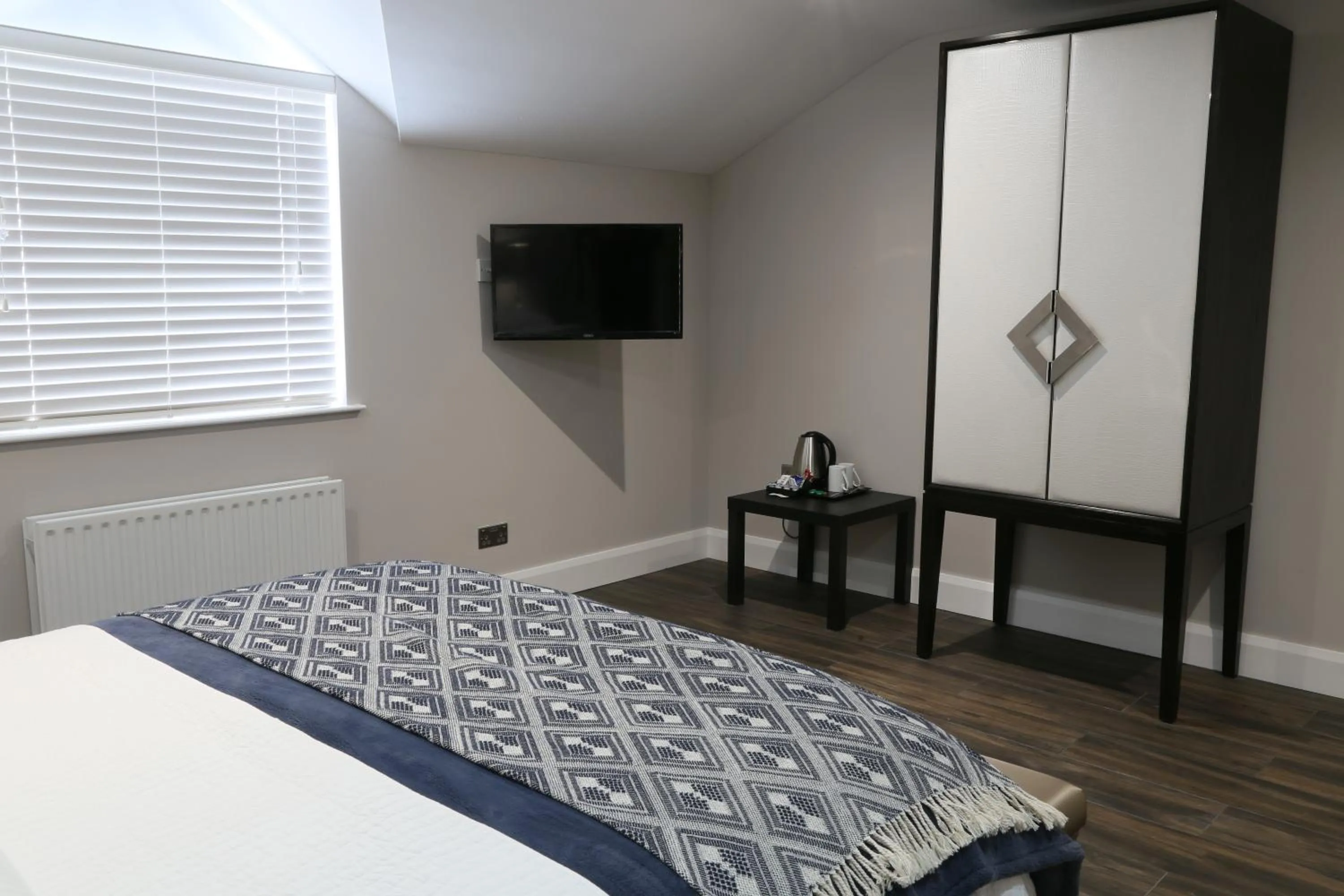 TV and multimedia, Bed in Glass Island Ballycastle