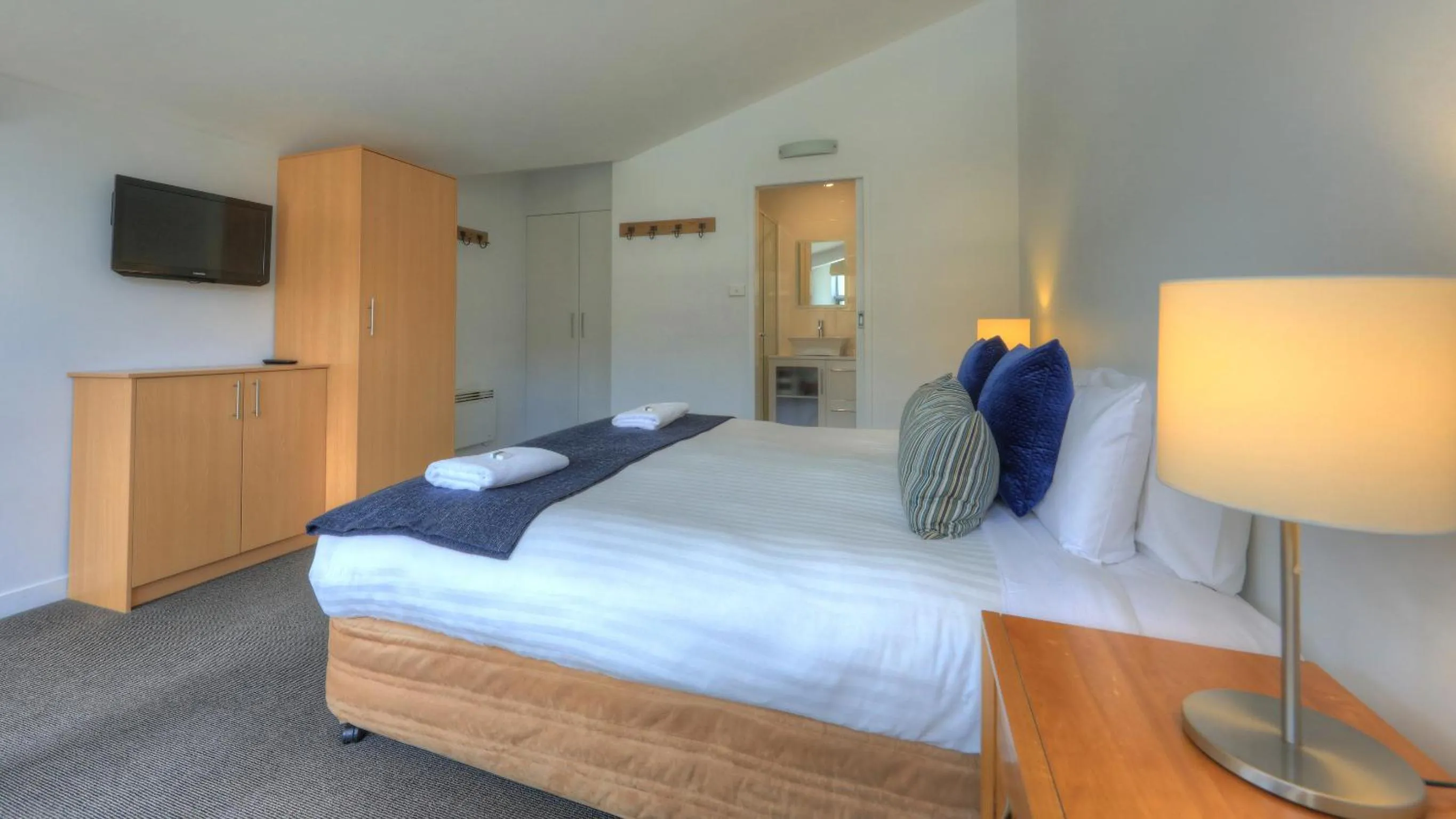 Bed in Snowgoose Apartments