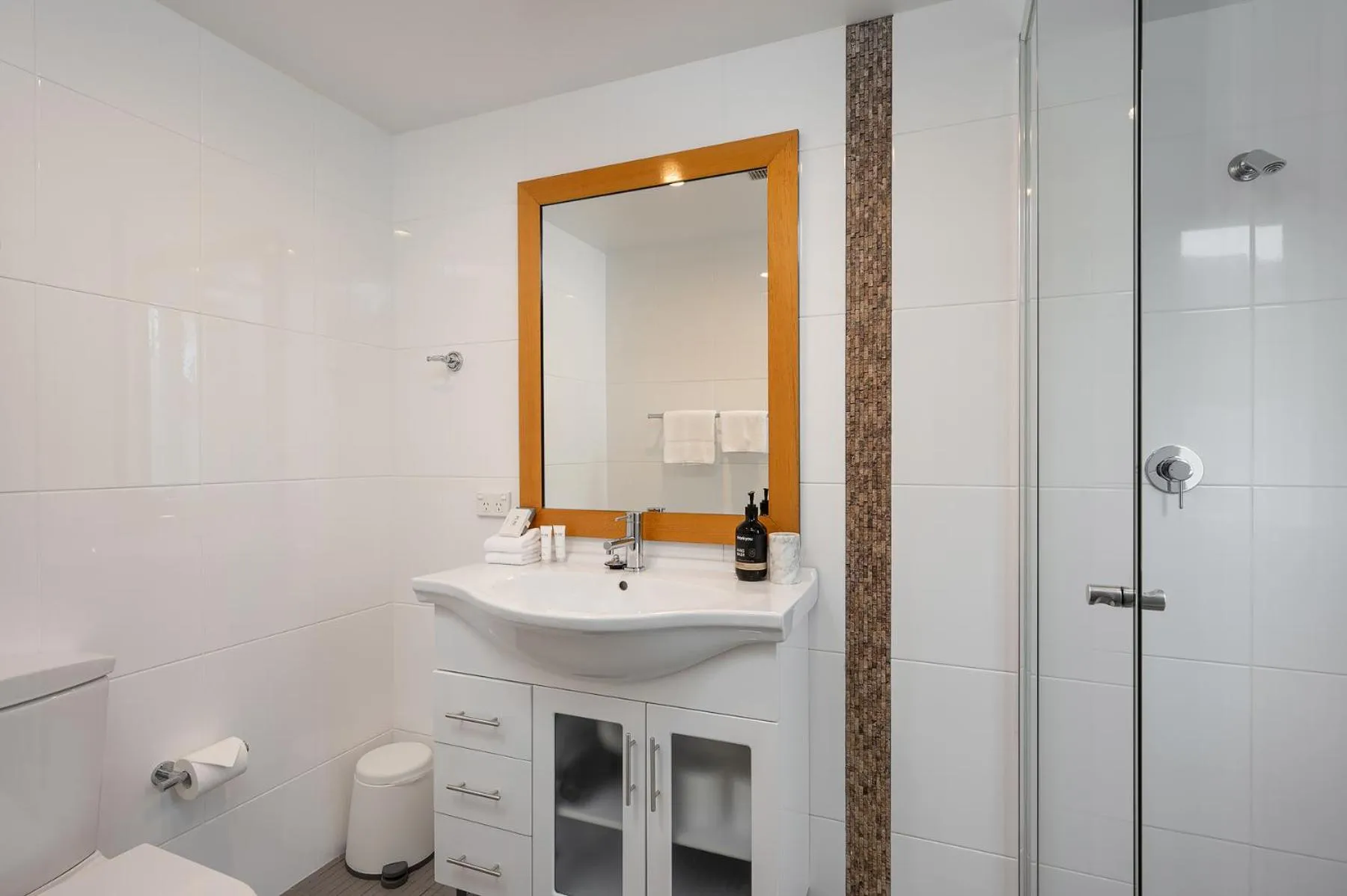 Bathroom in Snowgoose Apartments