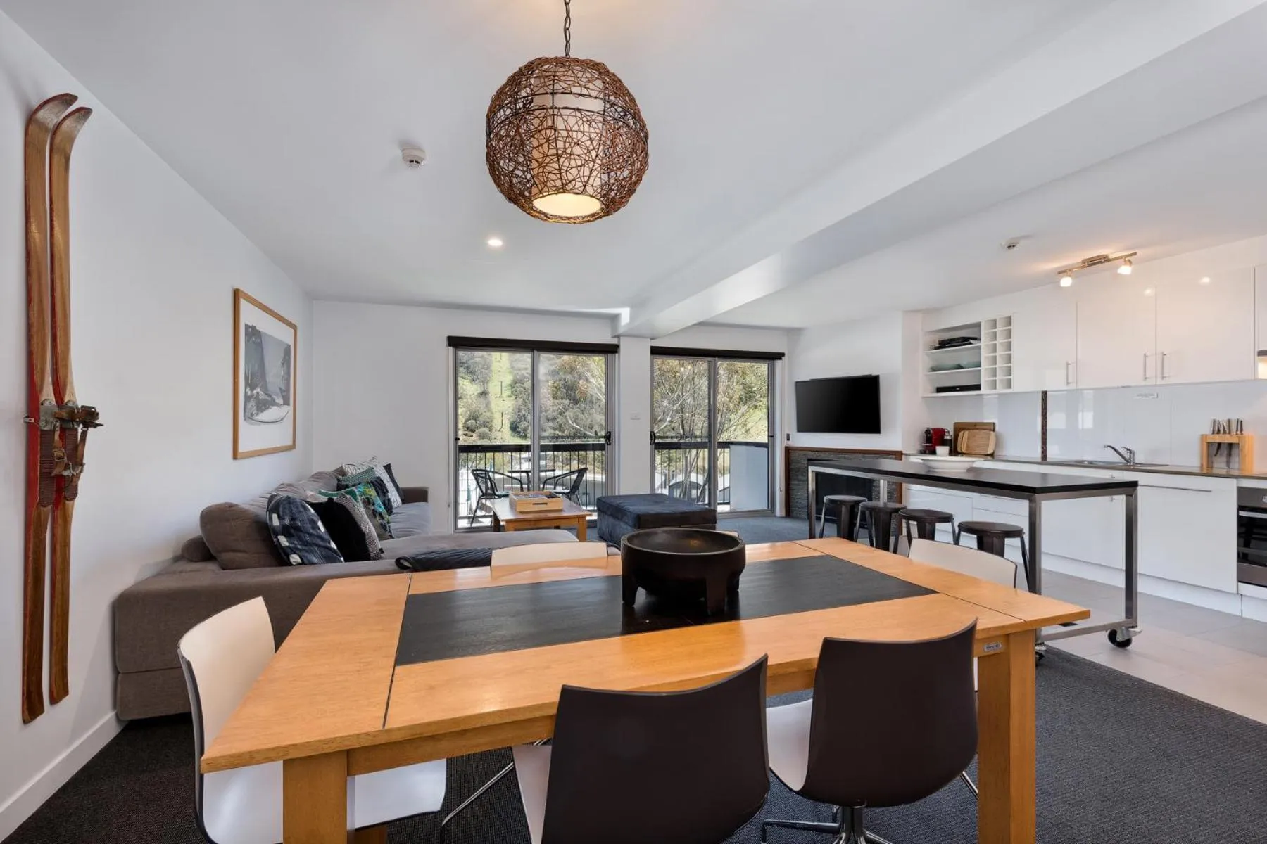 Seating area in Snowgoose Apartments