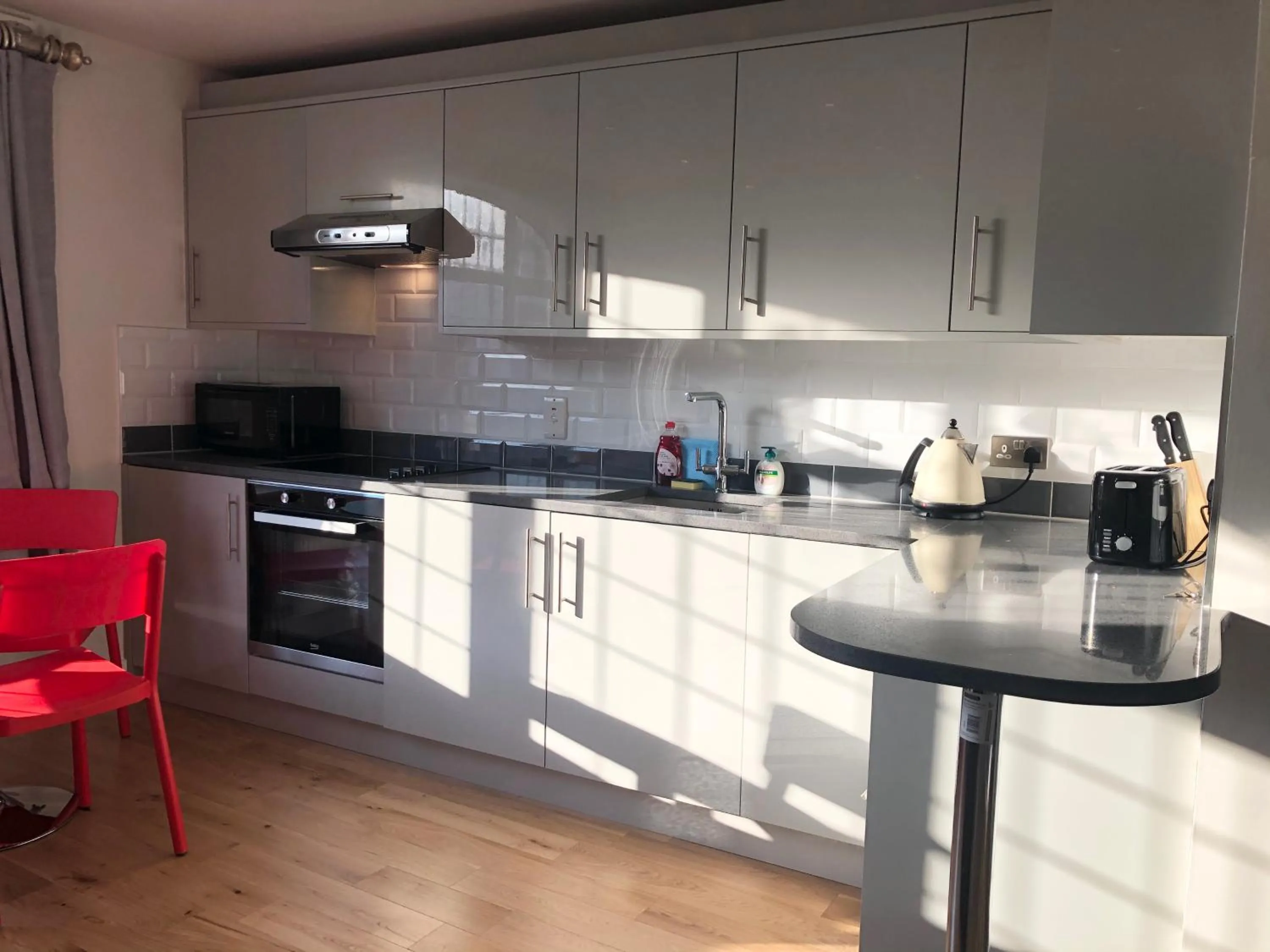 Coffee/tea facilities in Stylish Maisonette and Studio in Victoria