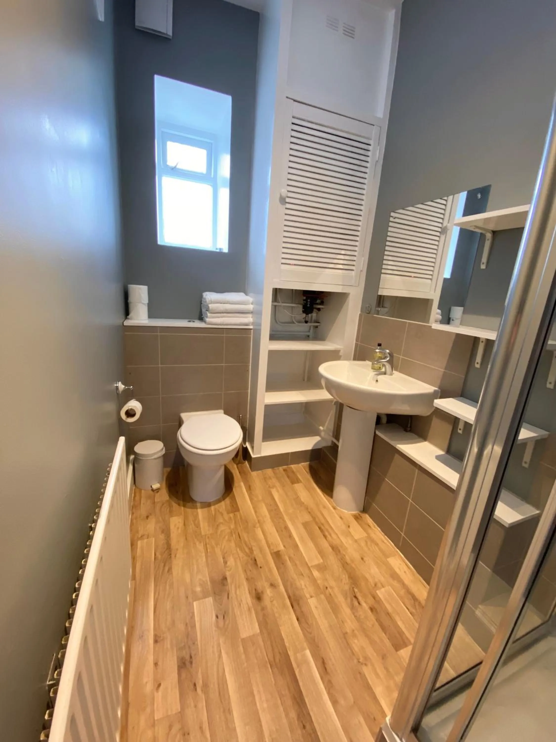 Shower in Stylish Maisonette and Studio in Victoria