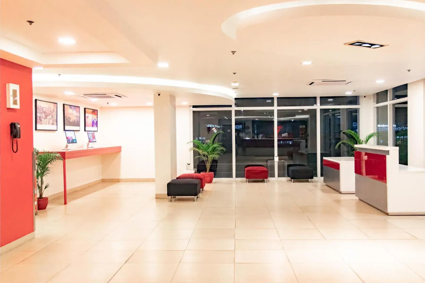 Lobby or reception in Red Planet Clark Angeles City Lobby or reception in Red Planet Clark Angeles City