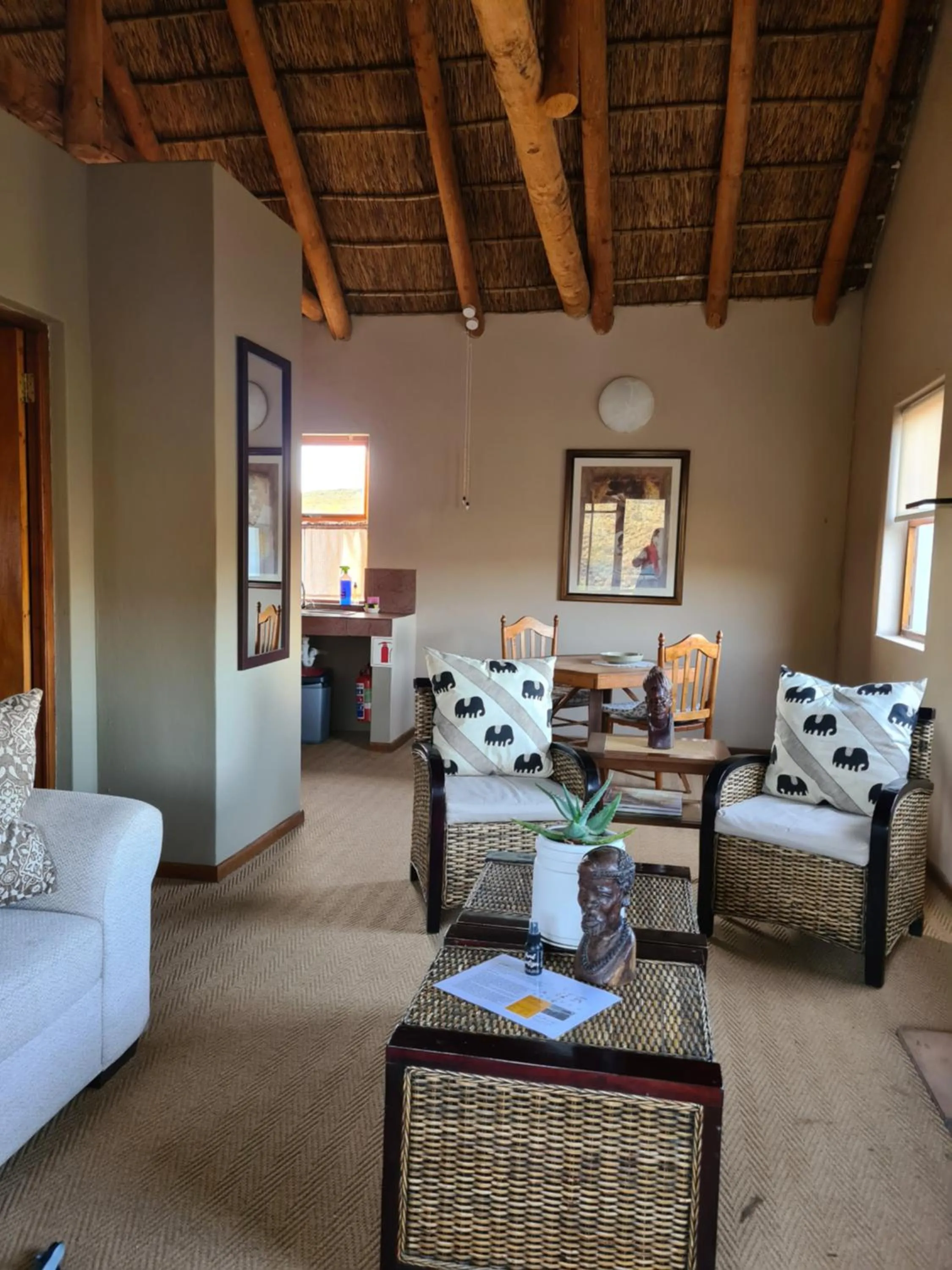 Living room in African Game Lodge