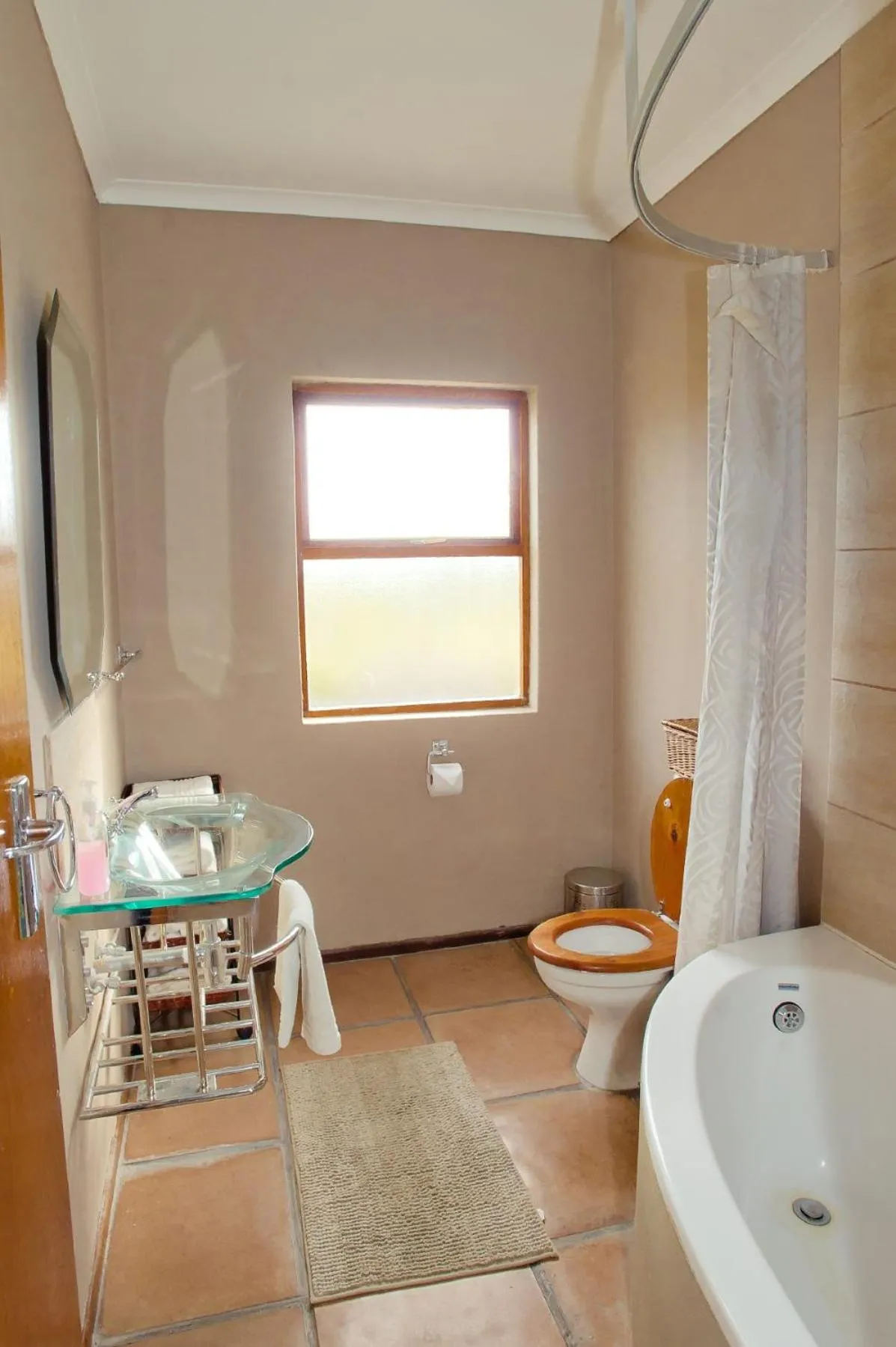 Bathroom in African Game Lodge