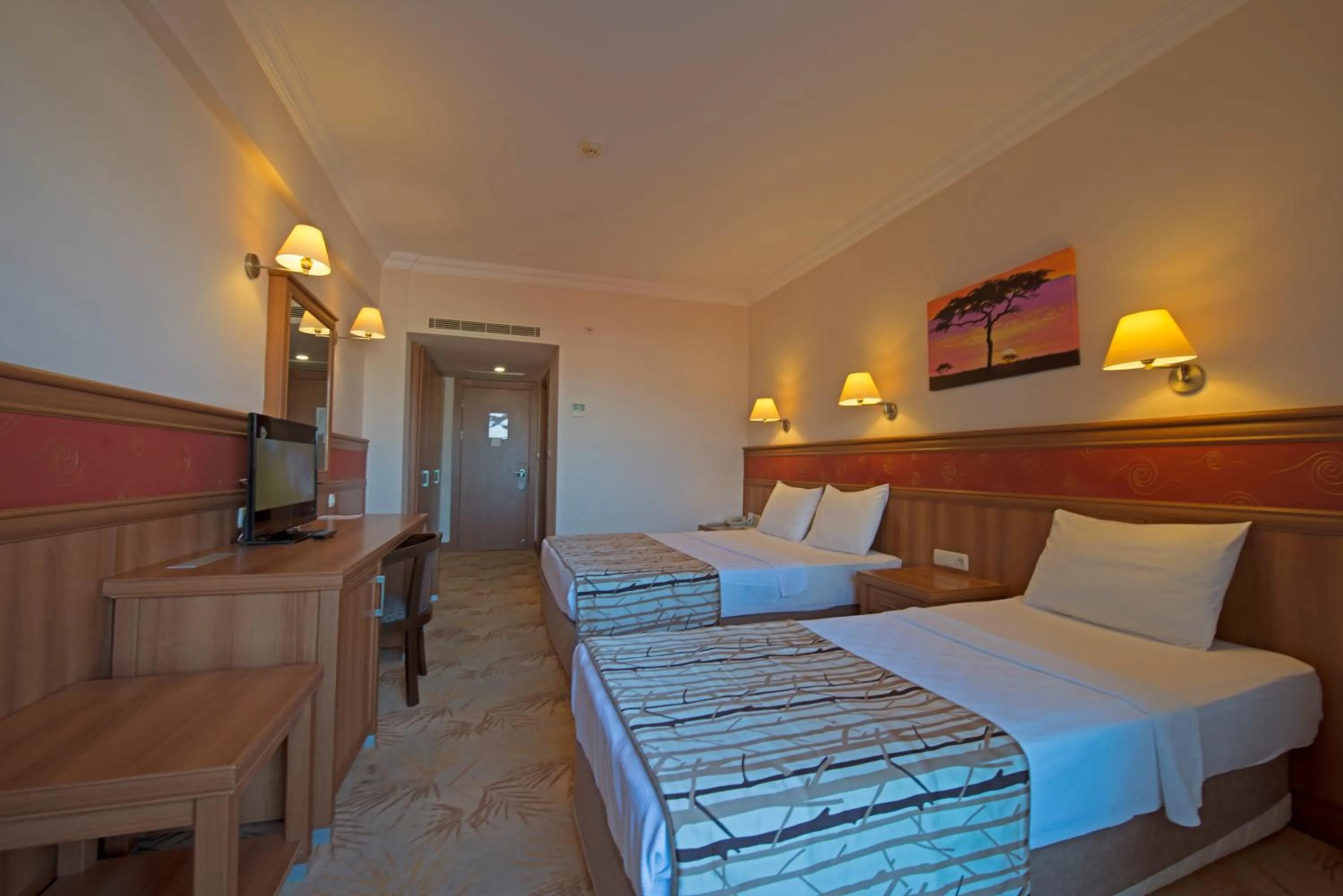 Bed in Green Nature Resort and Spa