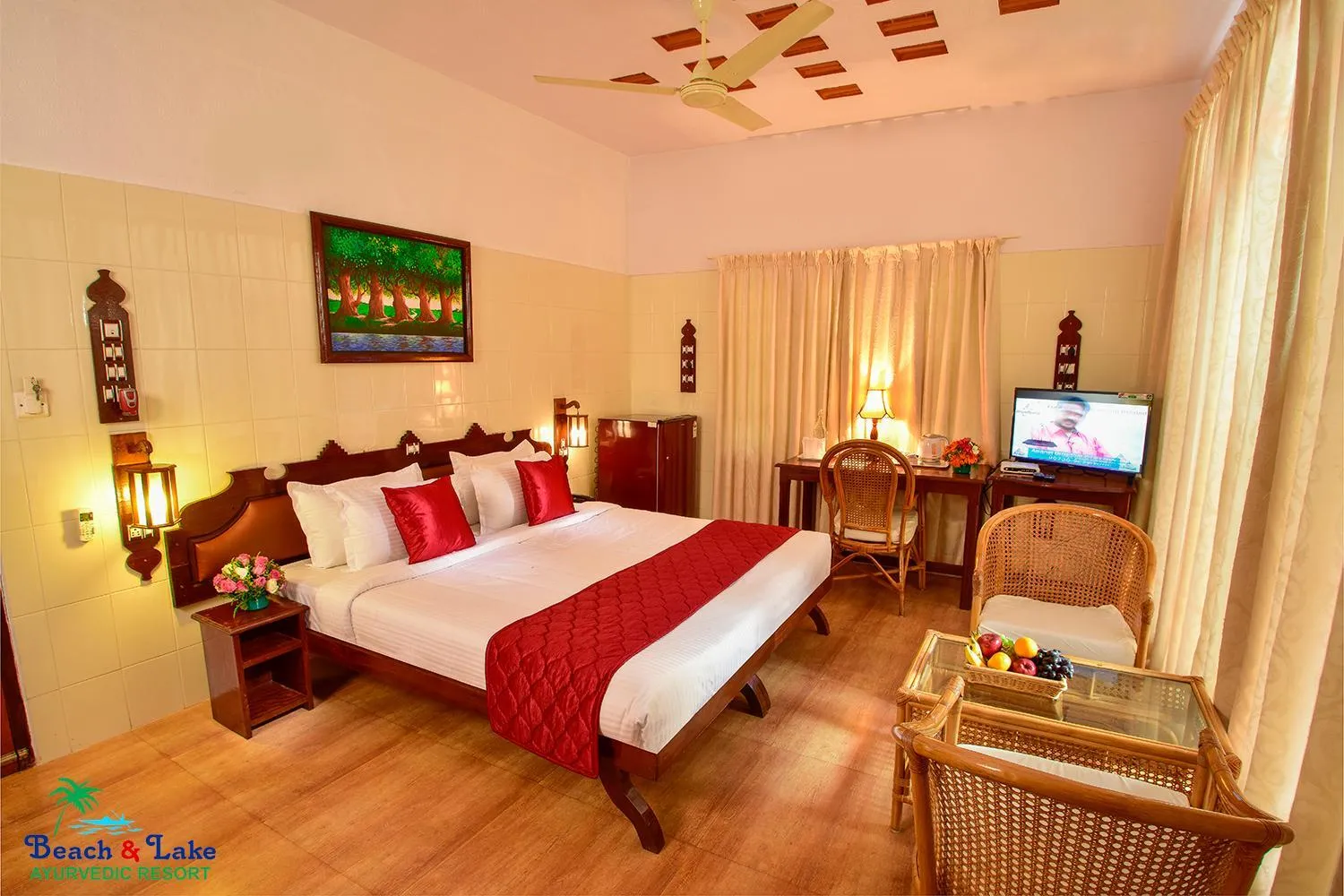 Bed in Beach and Lake Ayurvedic Resort, Kovalam