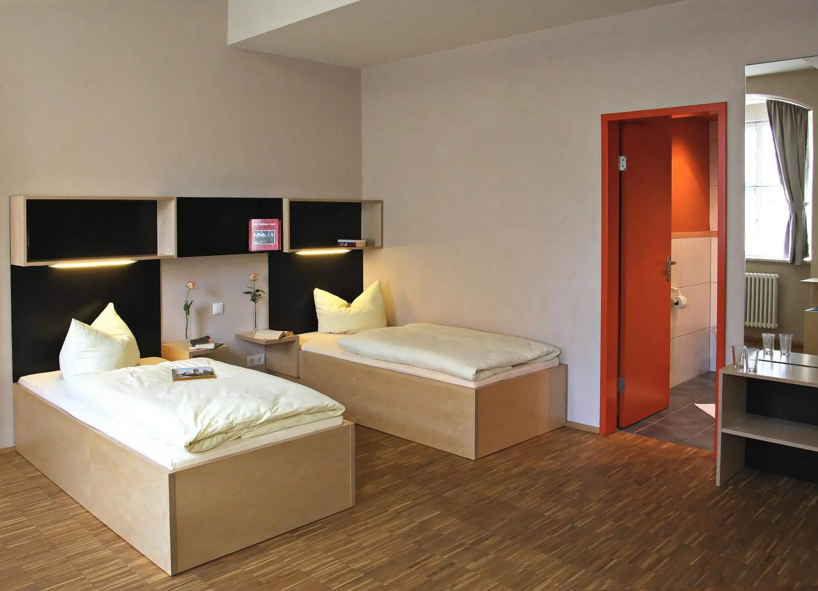 Twin Room - single occupancy in Augustinerkloster Gotha Herberge gGmbH Twin Room - single occupancy in Augustinerkloster Gotha Herberge gGmbH