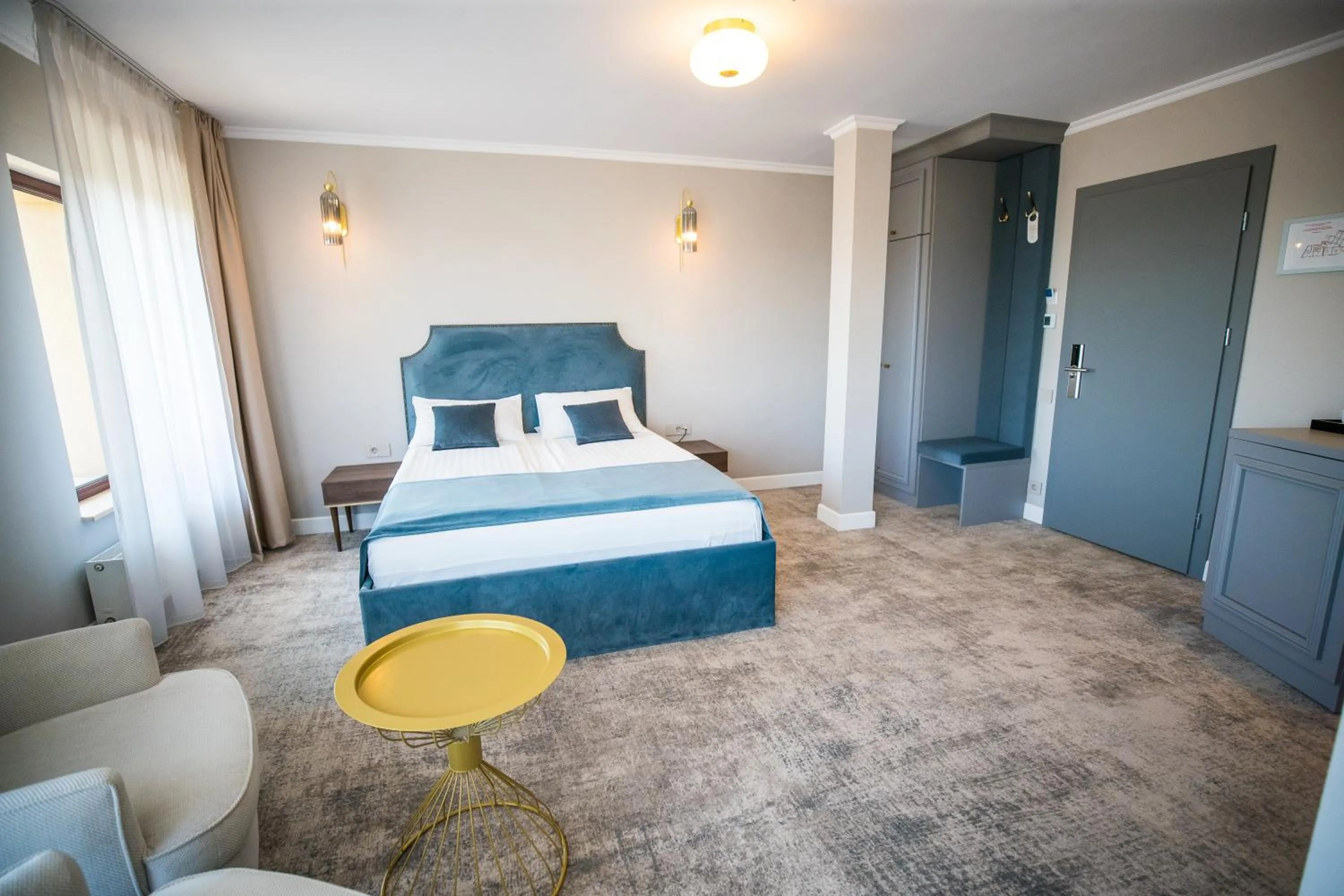 Photo of the whole room, Bed in Hotel Meridian