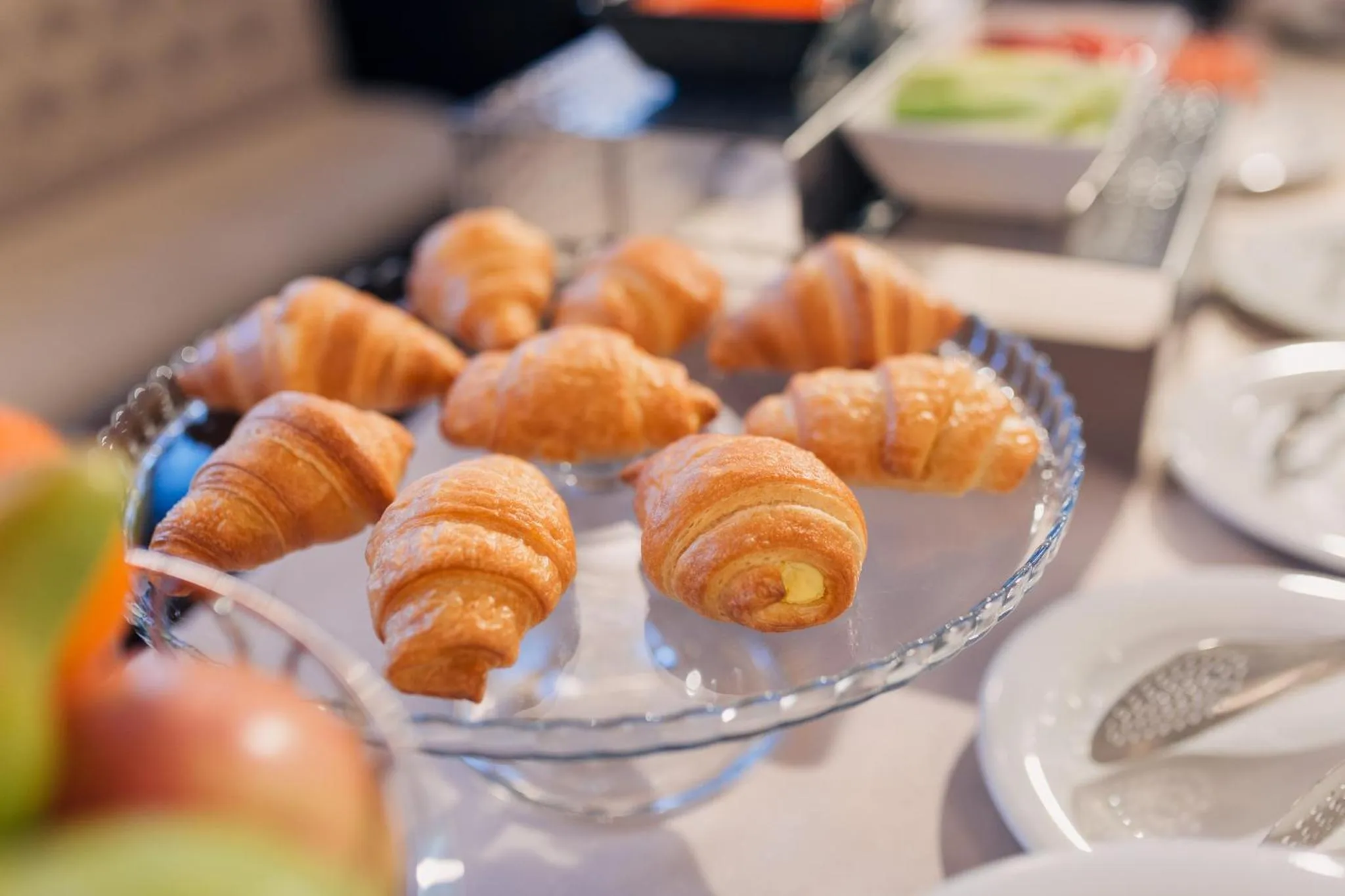 Buffet breakfast in Hotel Meridian