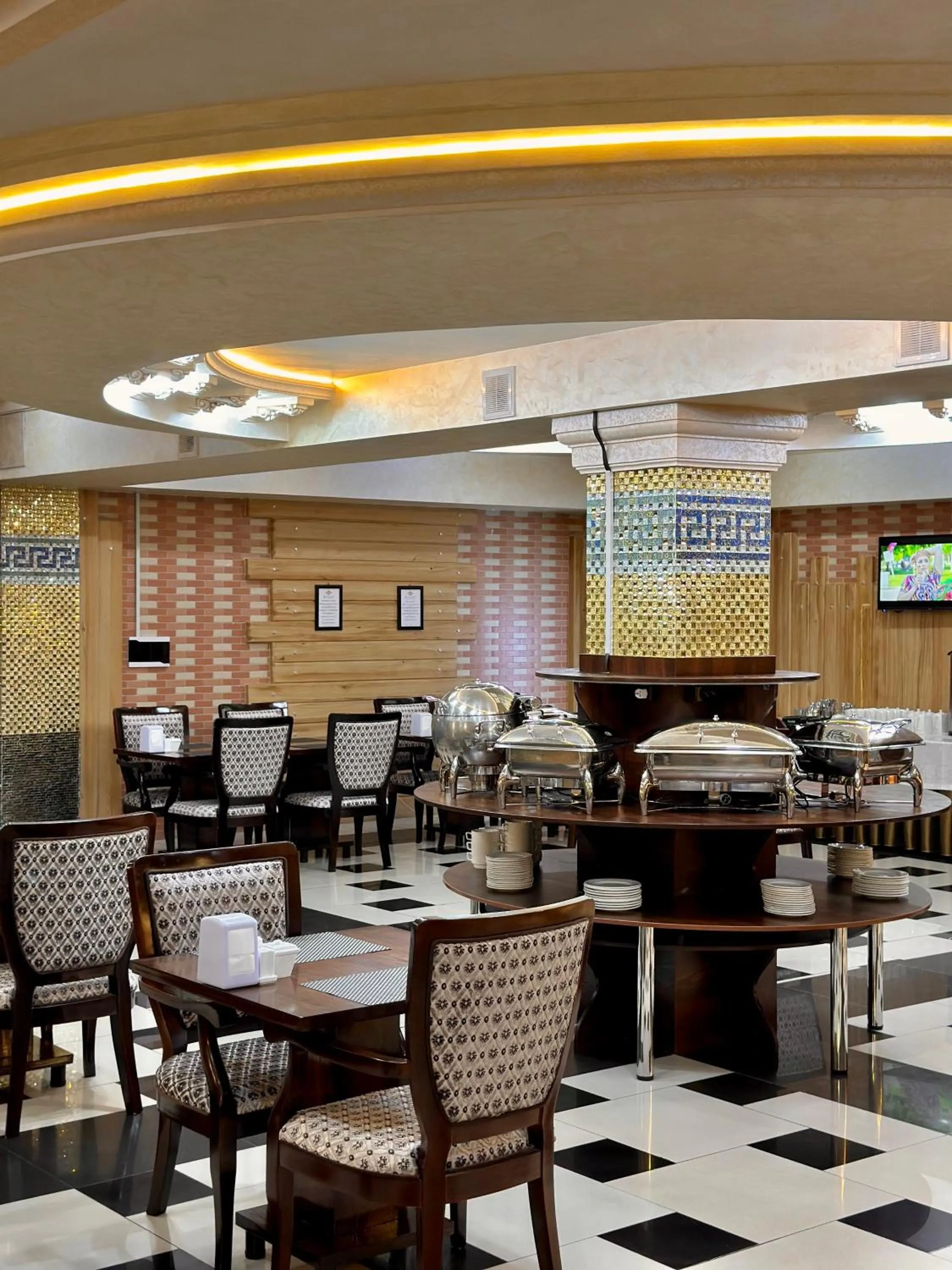 Hayot Hotel