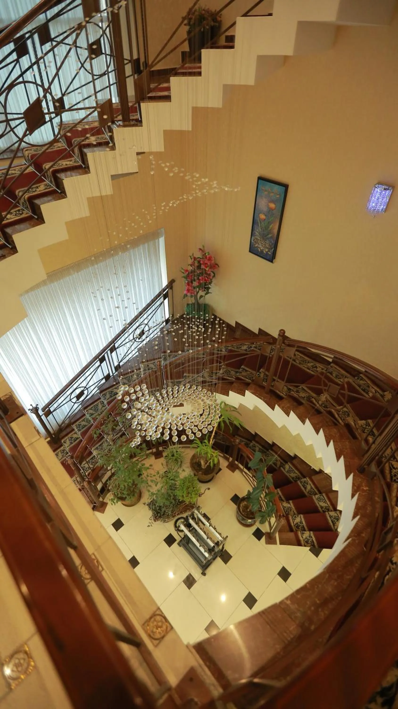 Area and facilities in Hayot Hotel
