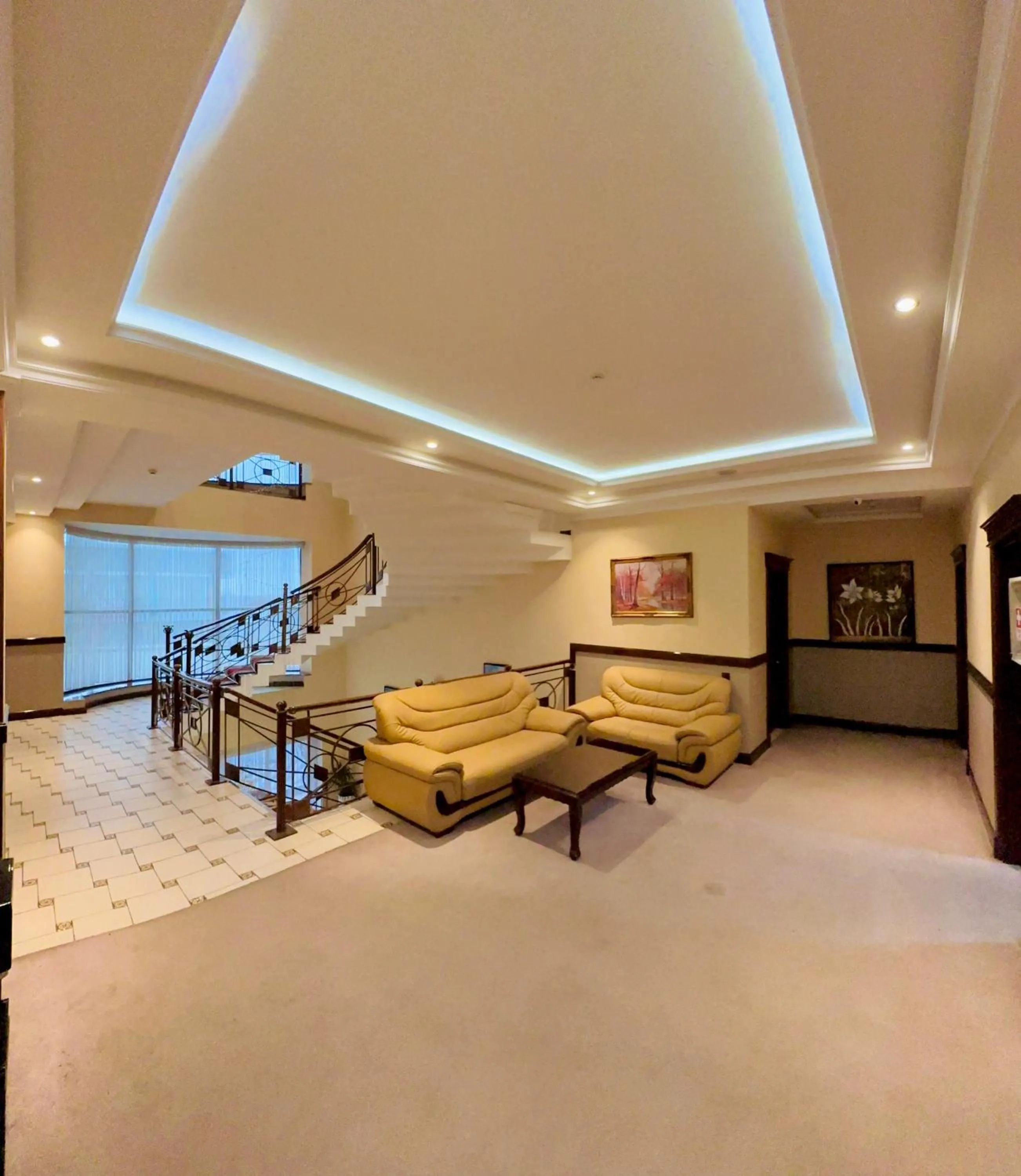 Hayot Hotel