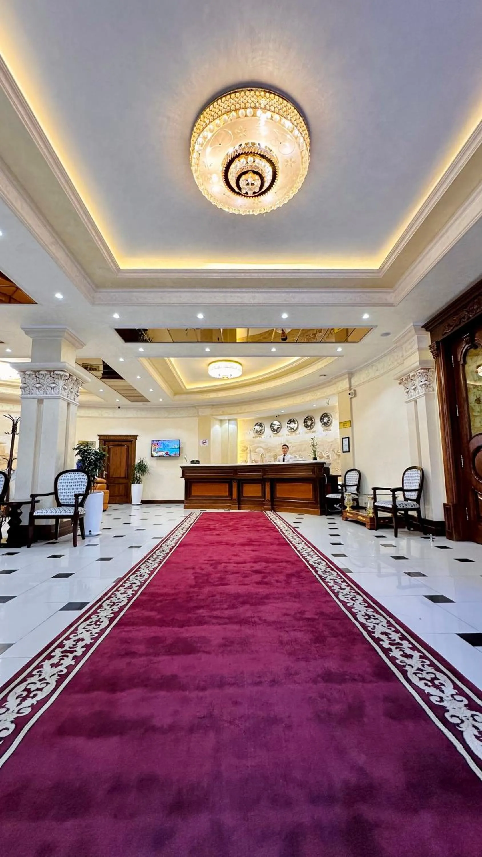 Hayot Hotel