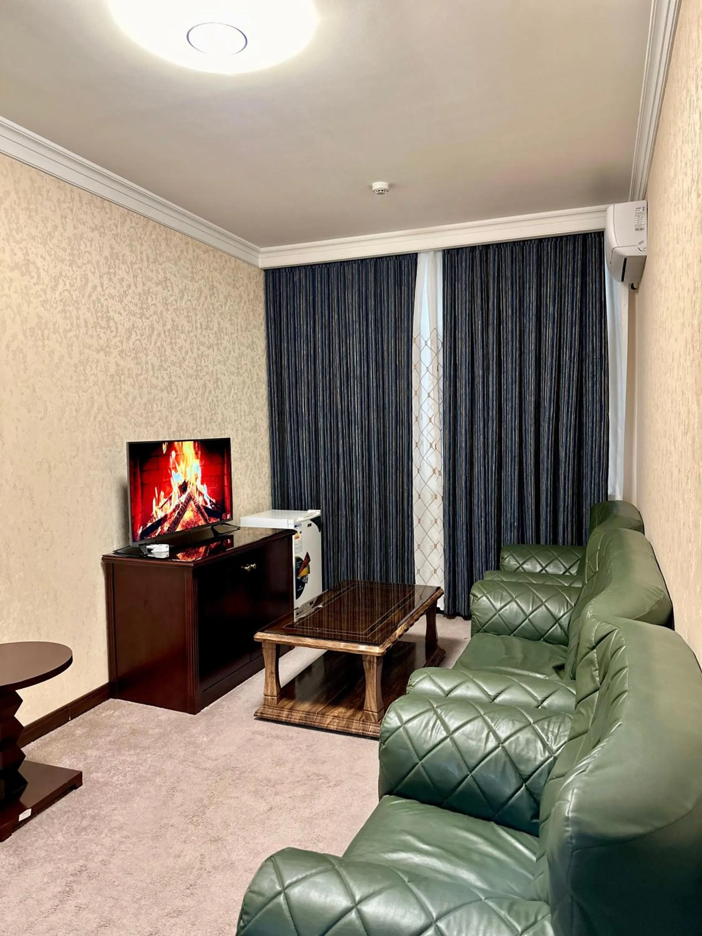 Hayot Hotel