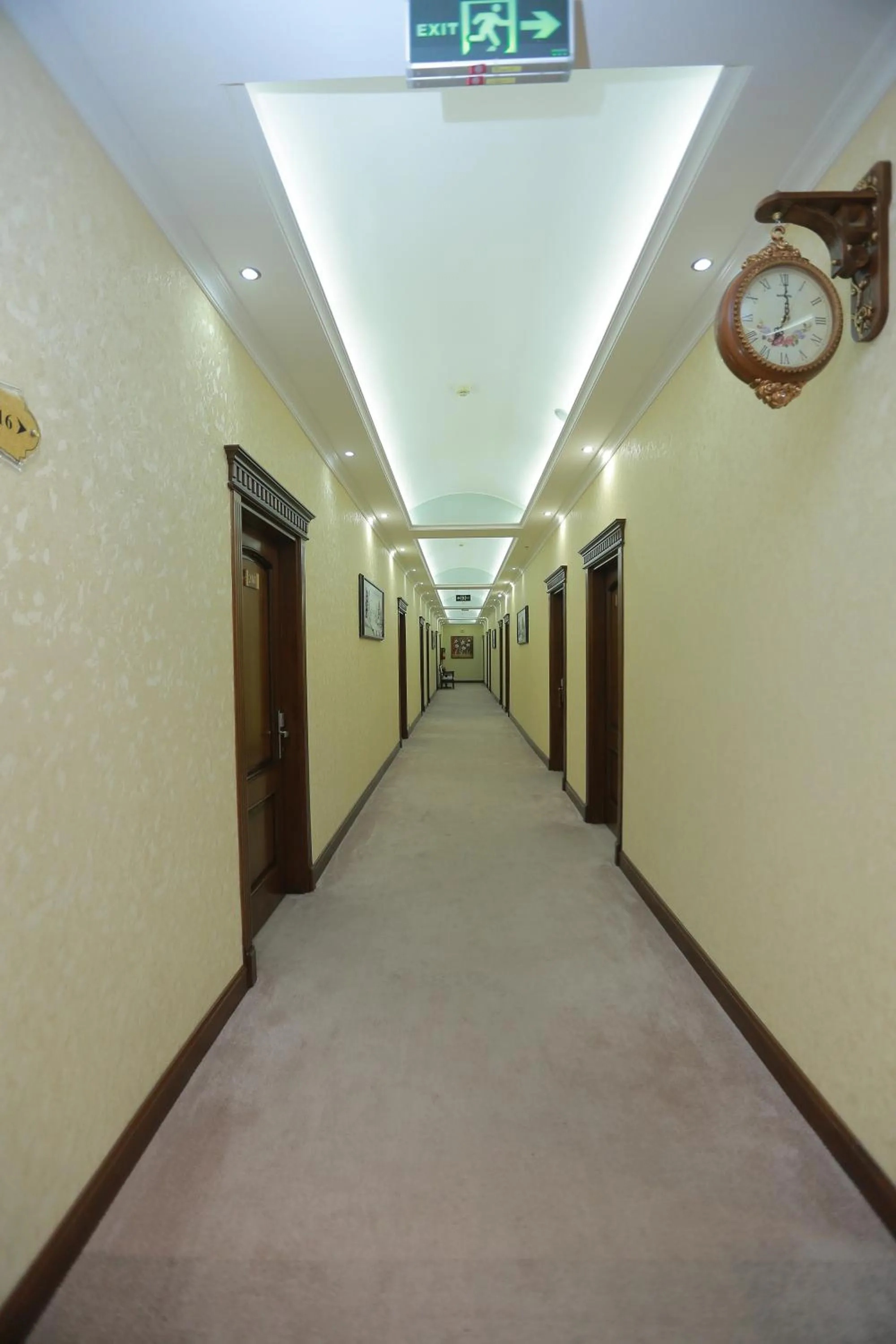 Area and facilities in Hayot Hotel