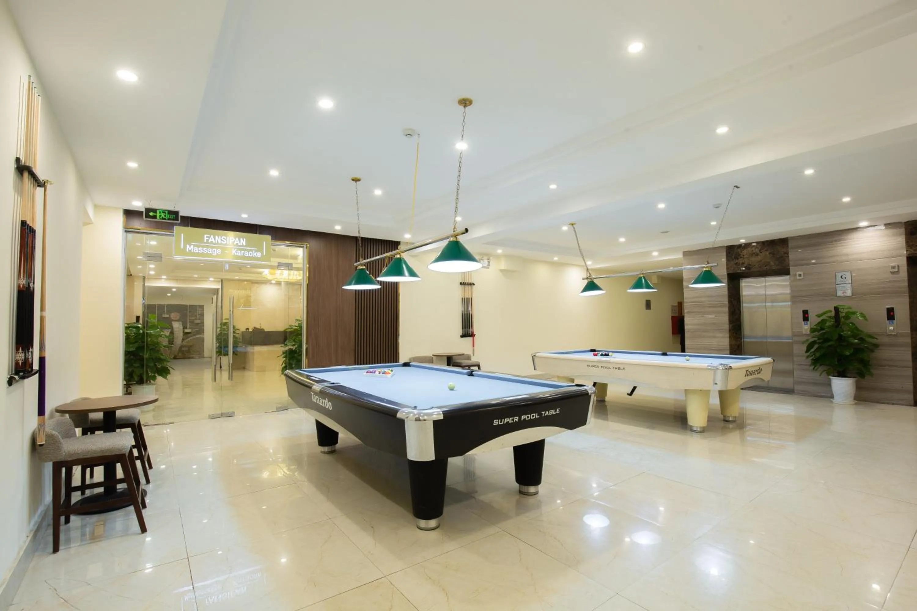 Billiard in Muong Thanh Sapa Hotel