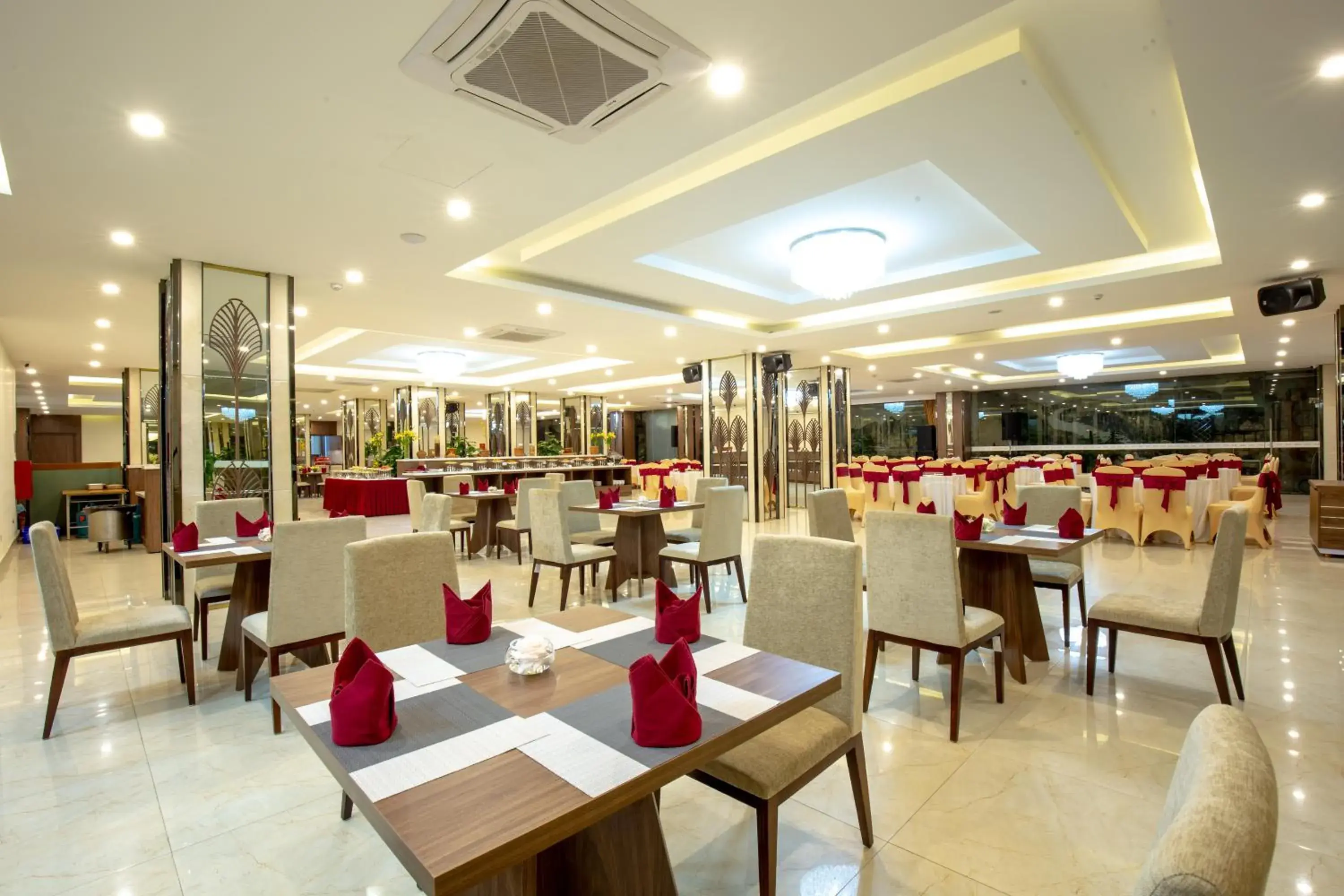Restaurant/places to eat in Muong Thanh Sapa Hotel Restaurant/places to eat in Muong Thanh Sapa Hotel