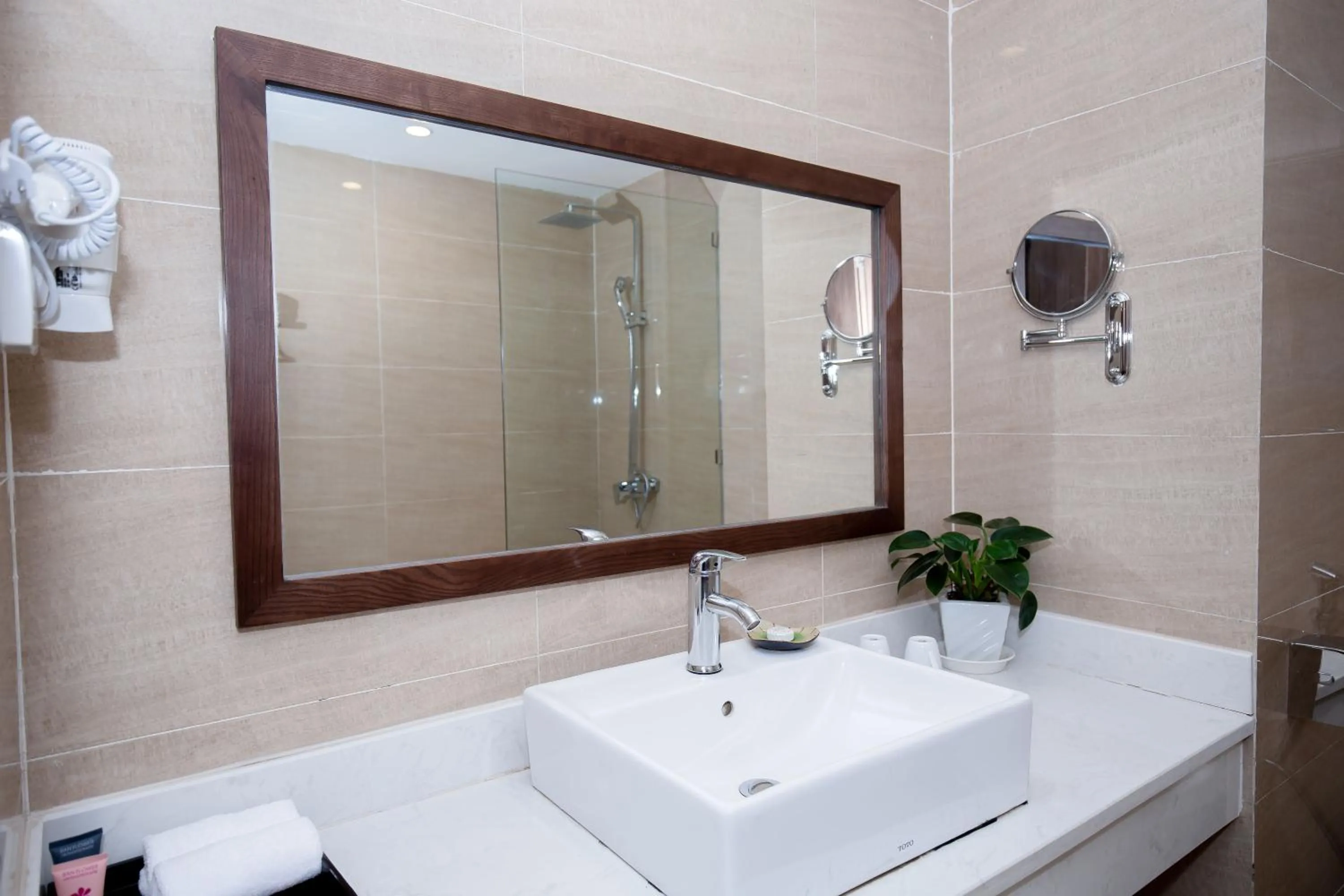 Shower in Muong Thanh Sapa Hotel