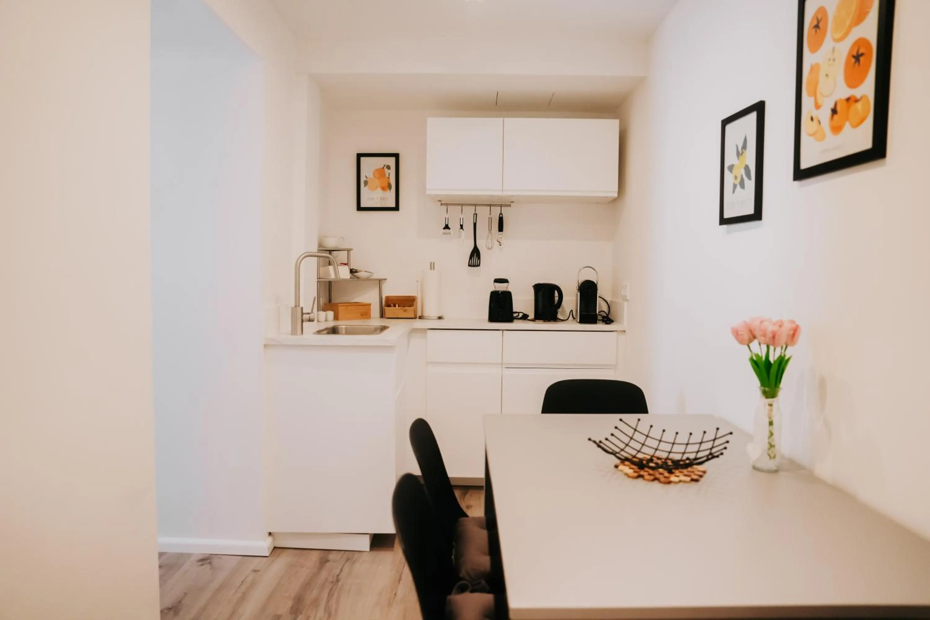 kitchen in Golden Tulip Kassel Hotel Reiss
