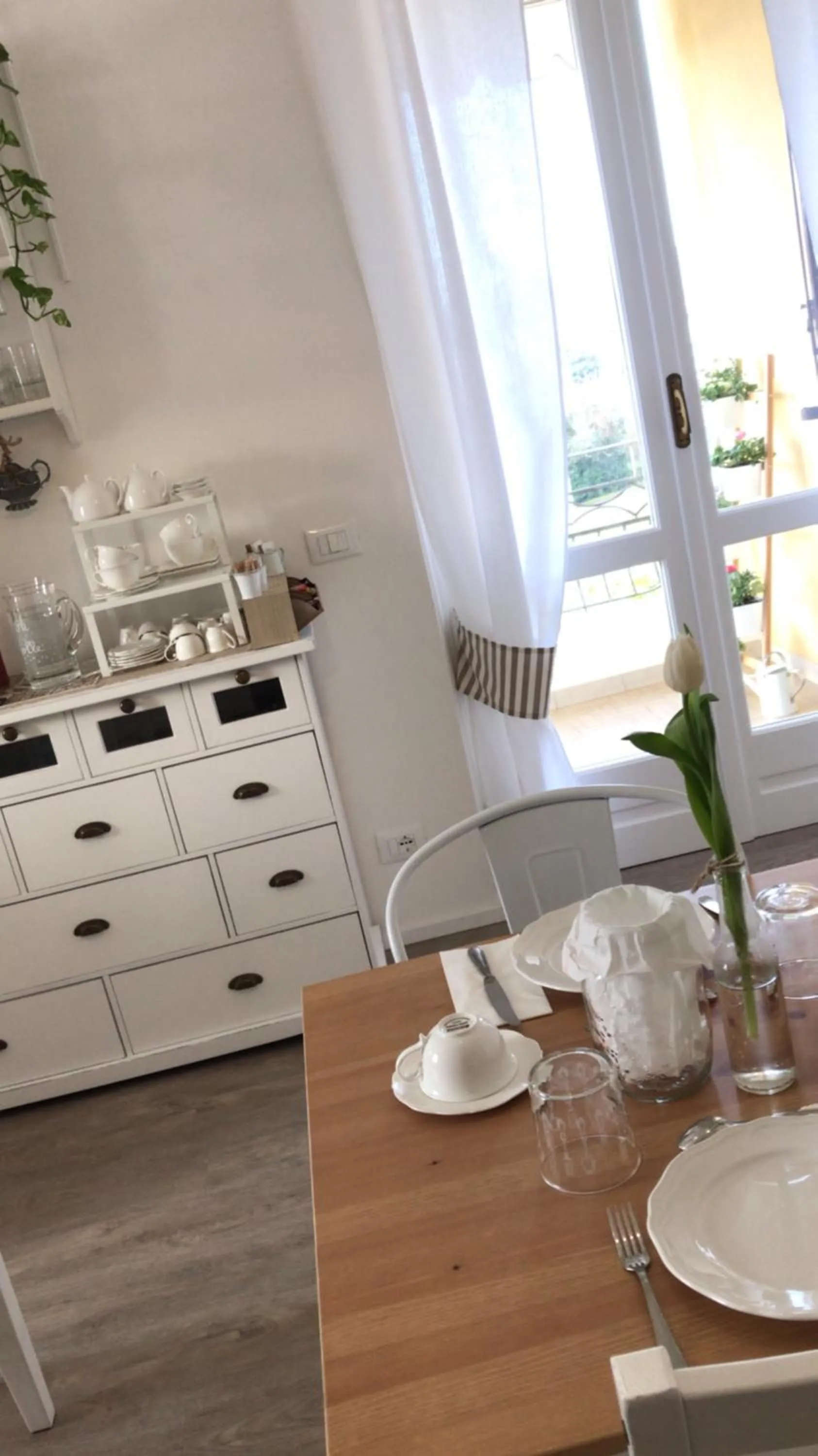 Continental breakfast in aMarti Suites B&B