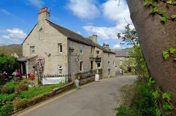 Property building in Ramblers Rest