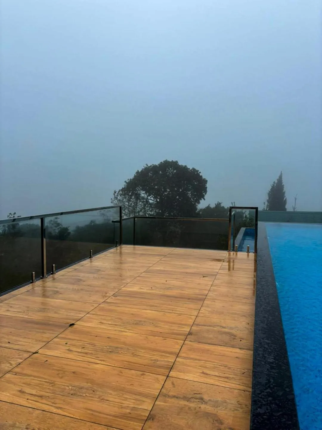 Swimming pool in Camelot Resort