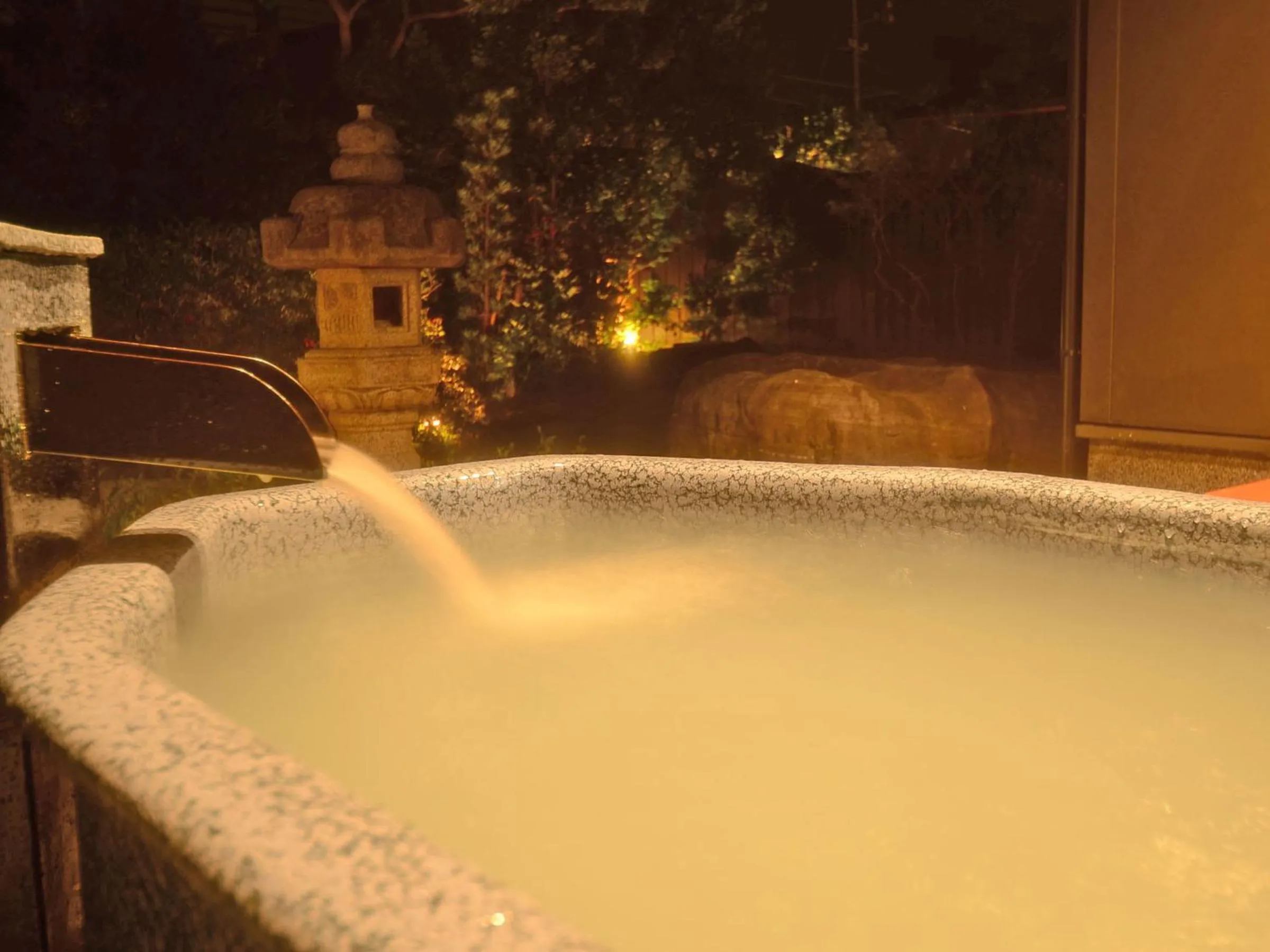 Open Air Bath in Auberge Yusura