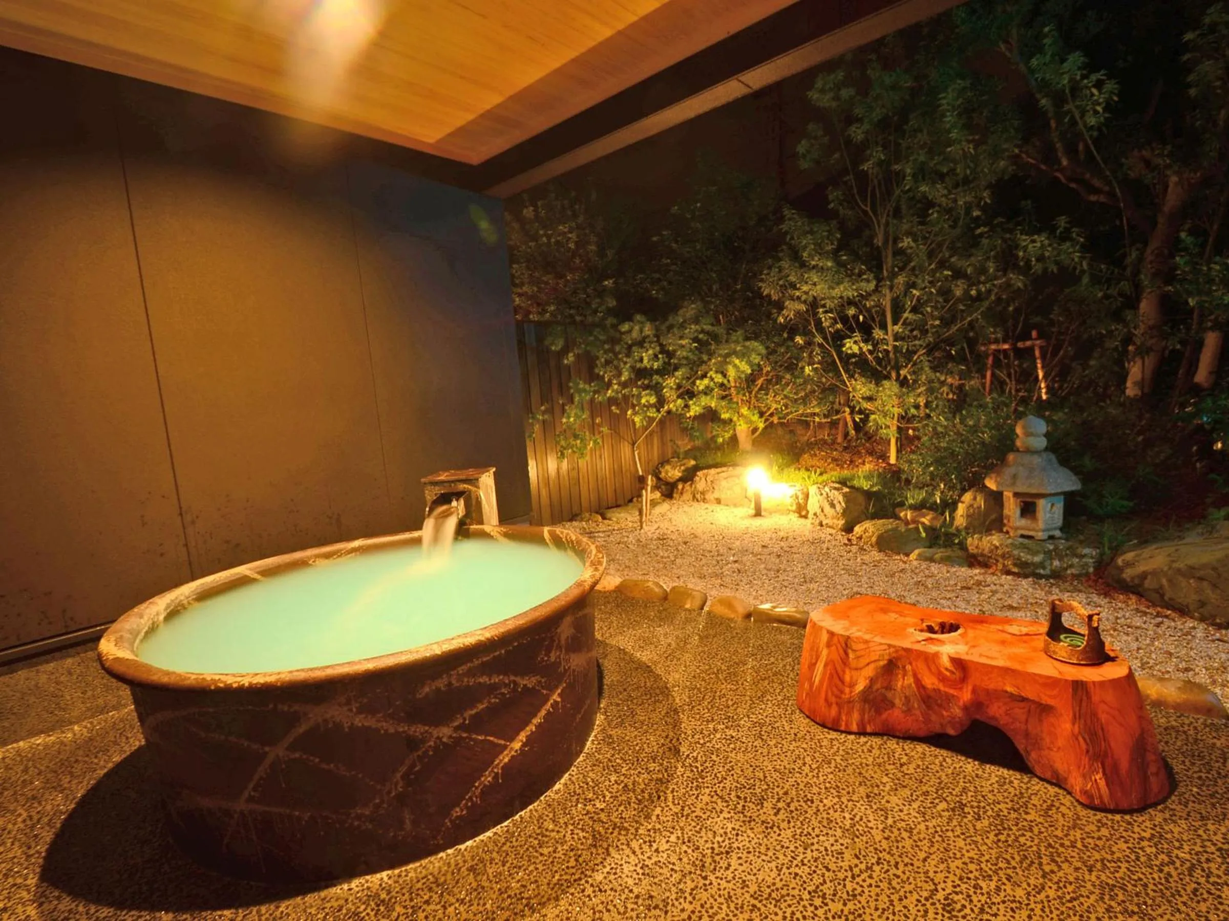 Open Air Bath in Auberge Yusura