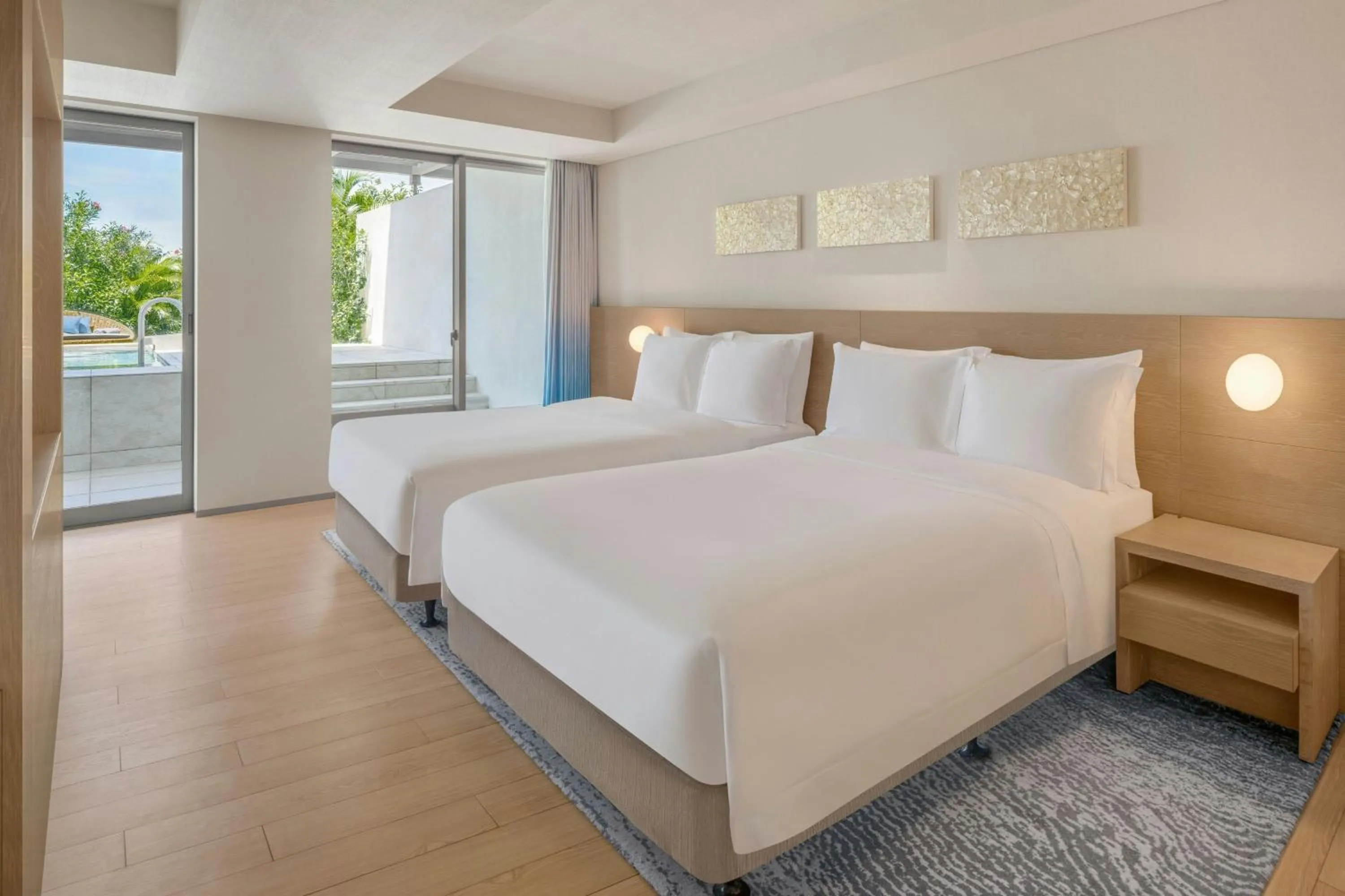 Bedroom, Bed in IRAPH SUI, a Luxury Collection Hotel, Miyako Okinawa